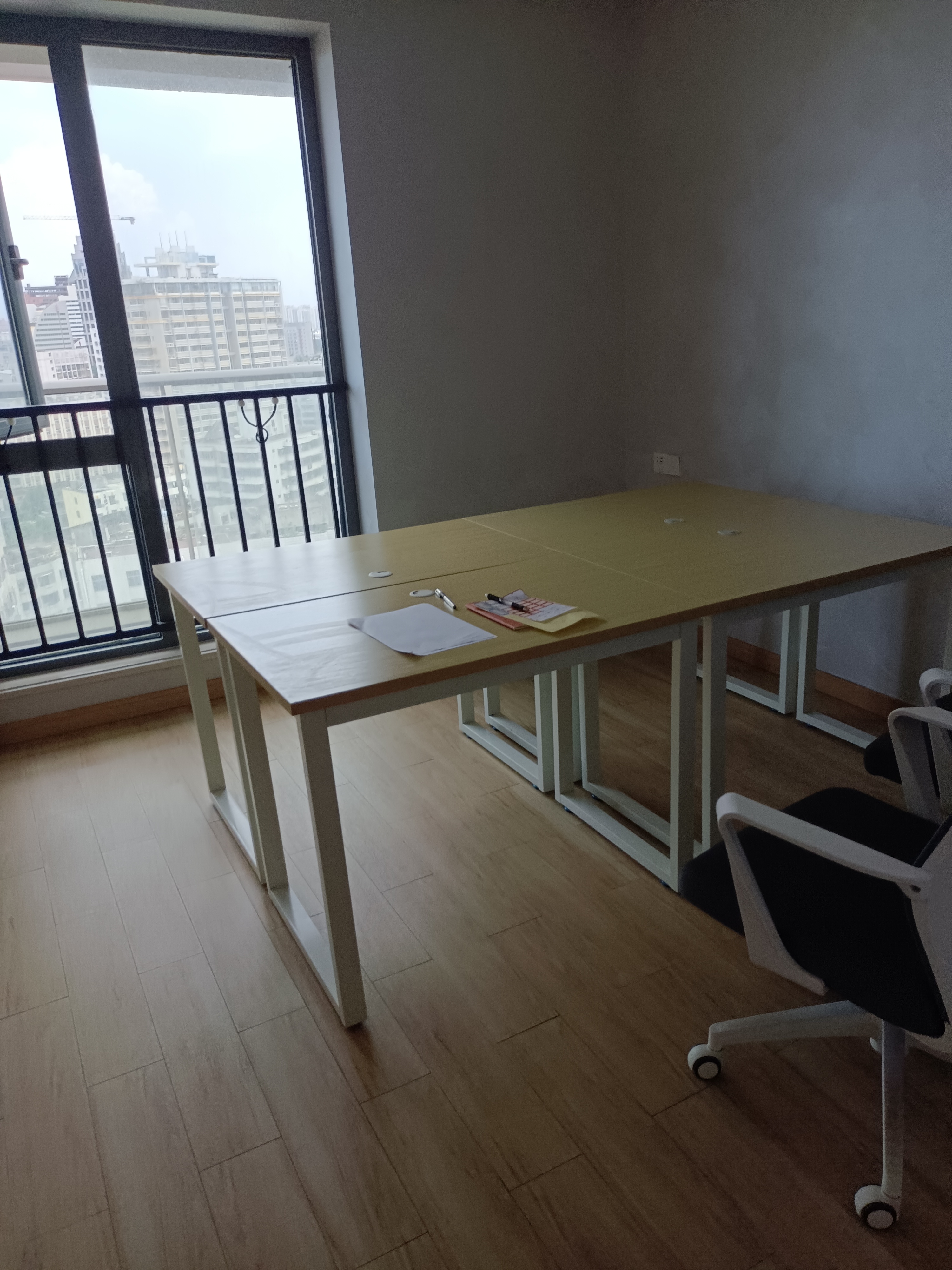 龙兴公馆 2室2厅1卫 4500.00元/月 龙兴公馆 2室2厅1卫 4500.00元/月室内图