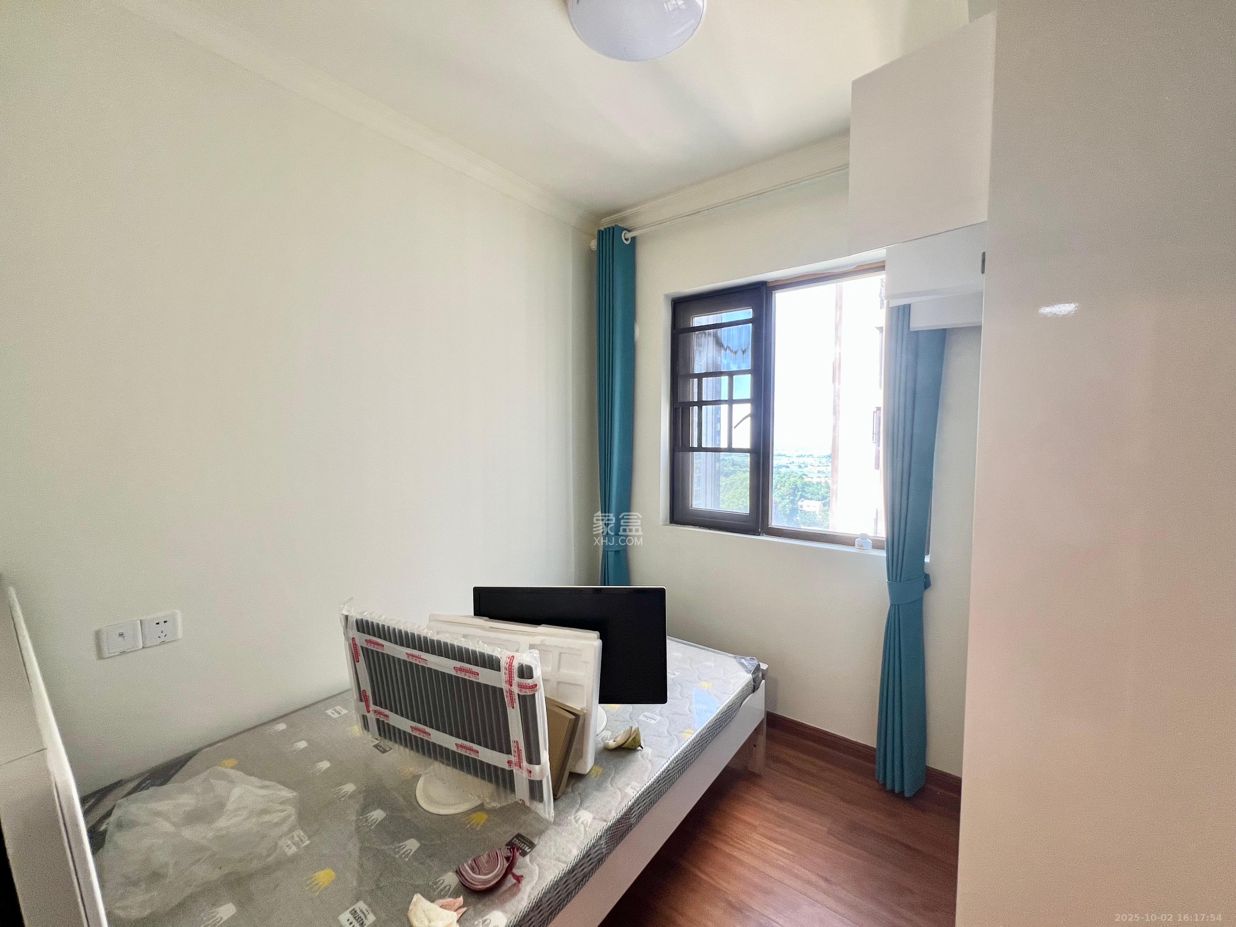 碧桂园翘楚棠  3室2厅2卫    3000.0元/月室内图