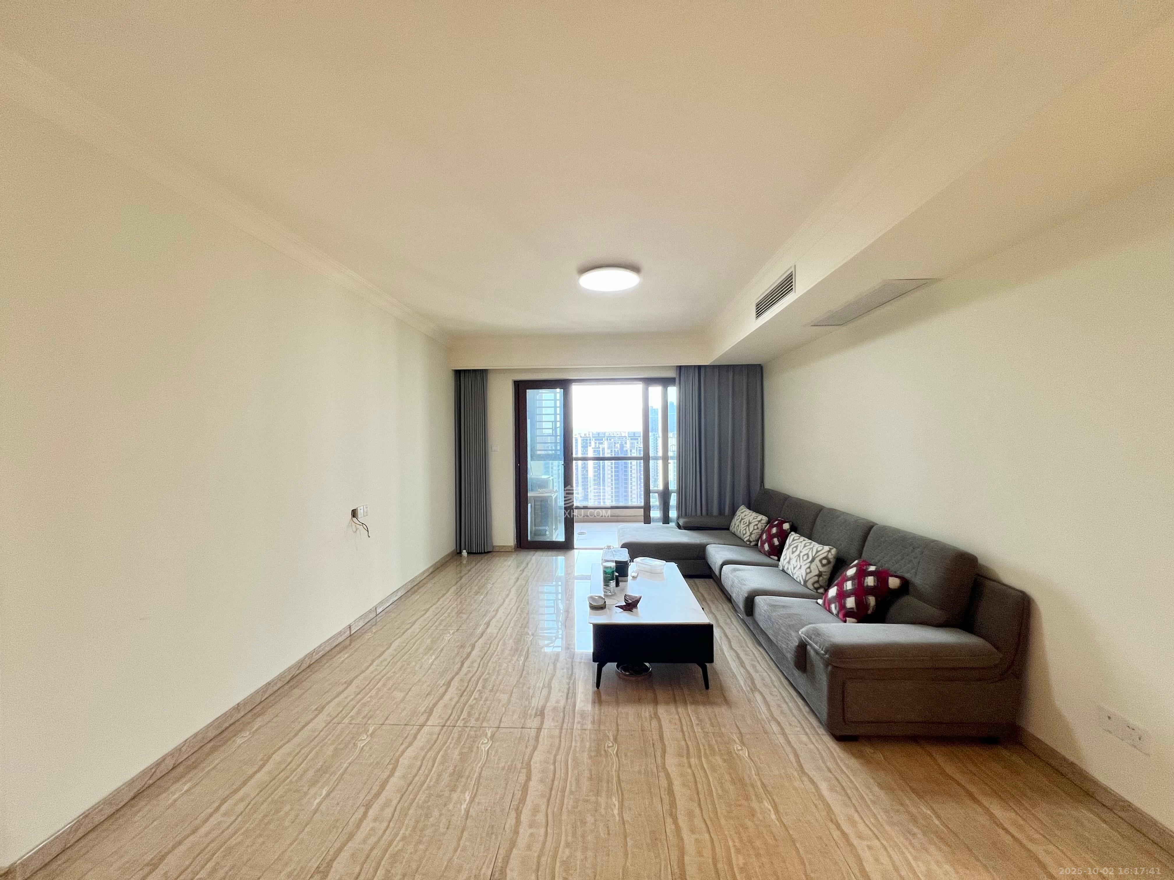 碧桂园翘楚棠 3室2厅2卫 3000.0元/月 碧桂园翘楚棠 3室2厅2卫 3000.0元/月室内图