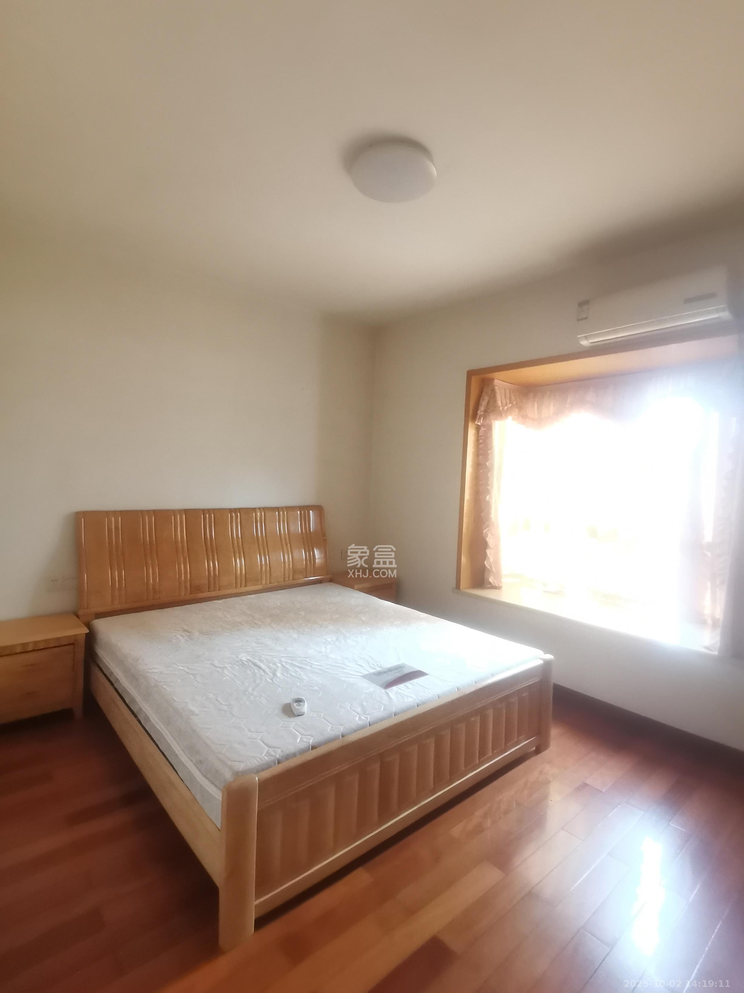 活力康城 2室2厅1卫 2400.0元/月 活力康城 2室2厅1卫 2400.0元/月室内图