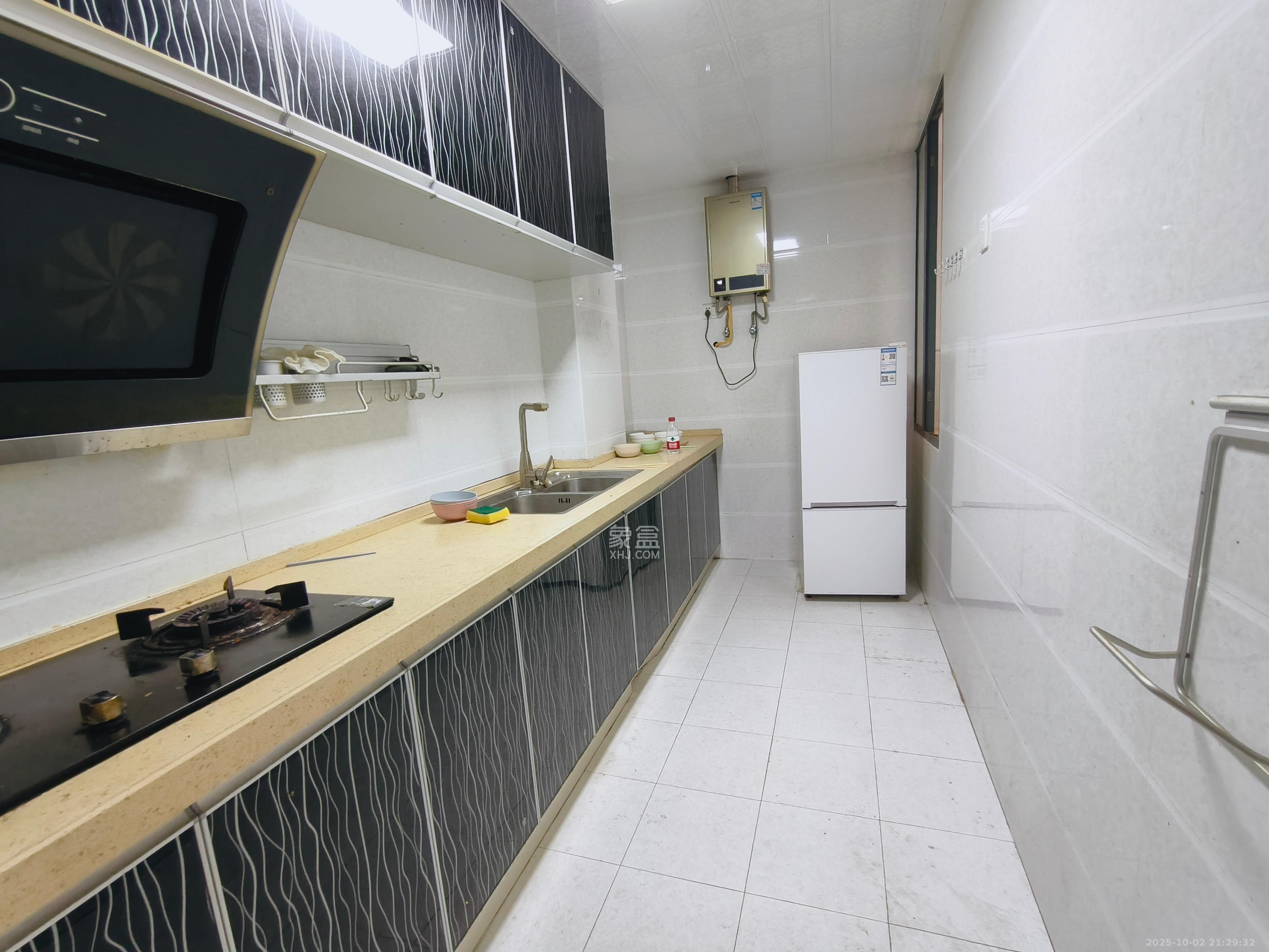 中欣楚天雅郡 3室2厅1卫 1700.0元/月 中欣楚天雅郡 3室2厅1卫 1700.0元/月室内图