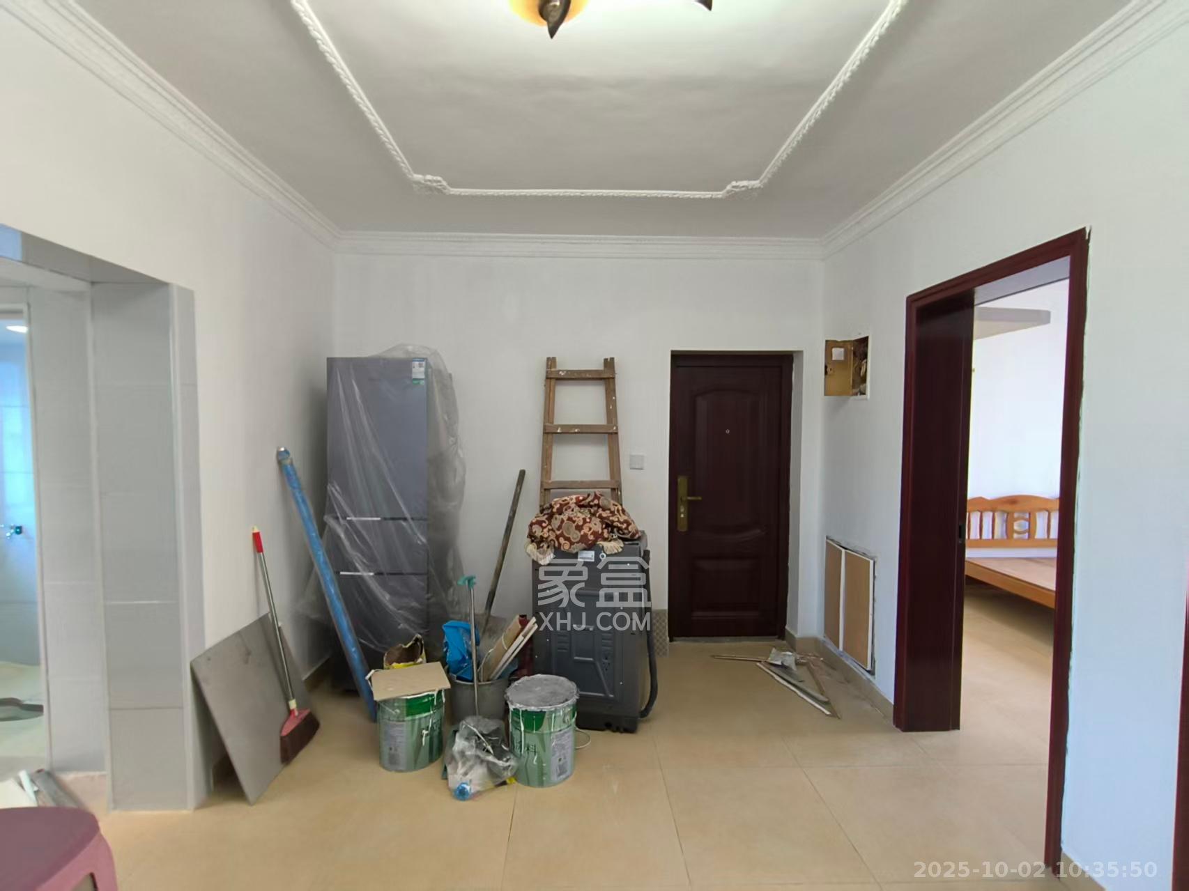 向韶村 2室1厅1卫 2000.00元/月 向韶村 2室1厅1卫 2000.00元/月室内图