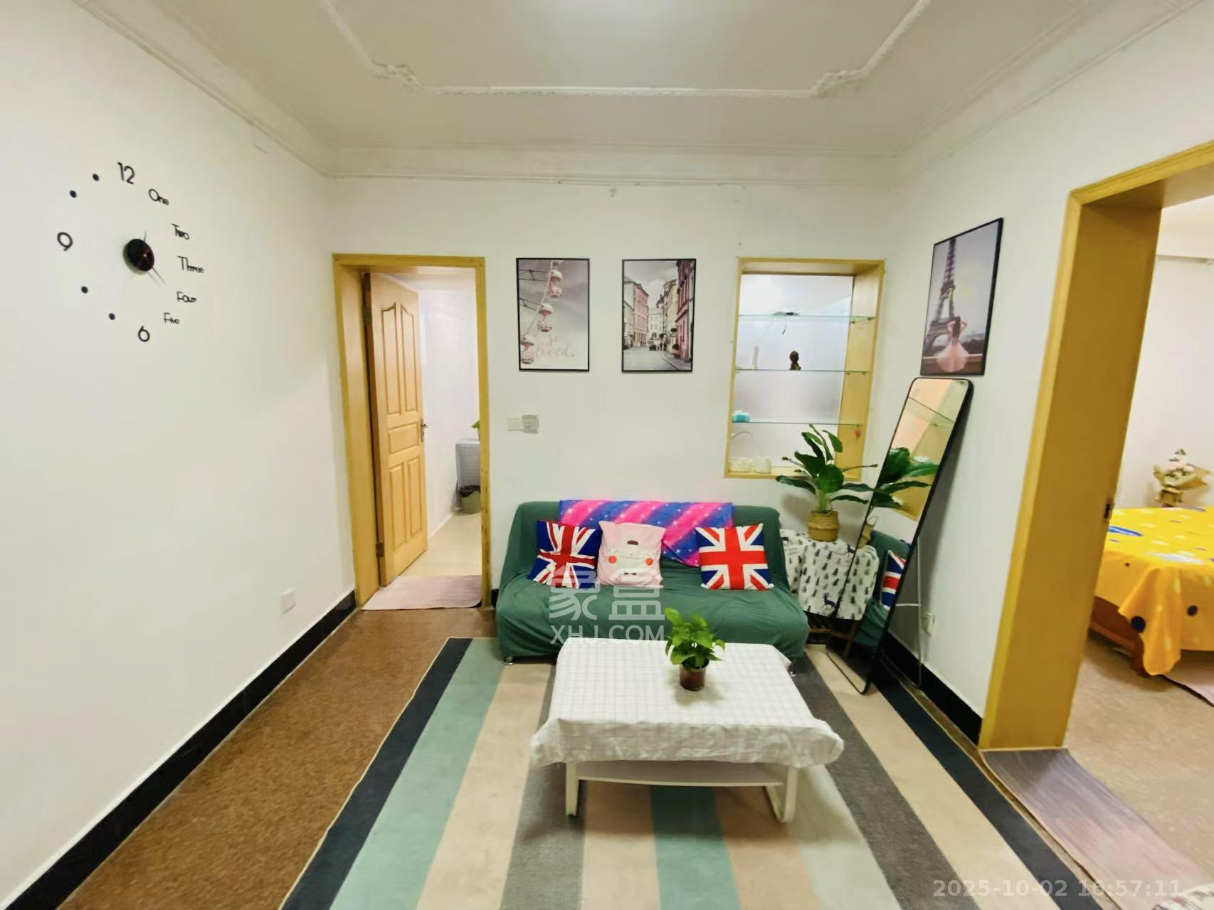 楚湘街一条巷散盘 2室1厅1卫 2000.0元/月 楚湘街一条巷散盘 2室1厅1卫 2000.0元/月室内图