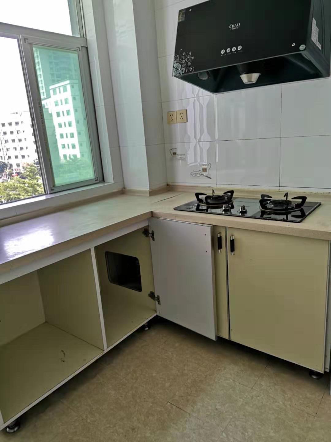 玉兰园 4室2厅2卫 2100.0元/月 玉兰园 4室2厅2卫 2100.0元/月室内图