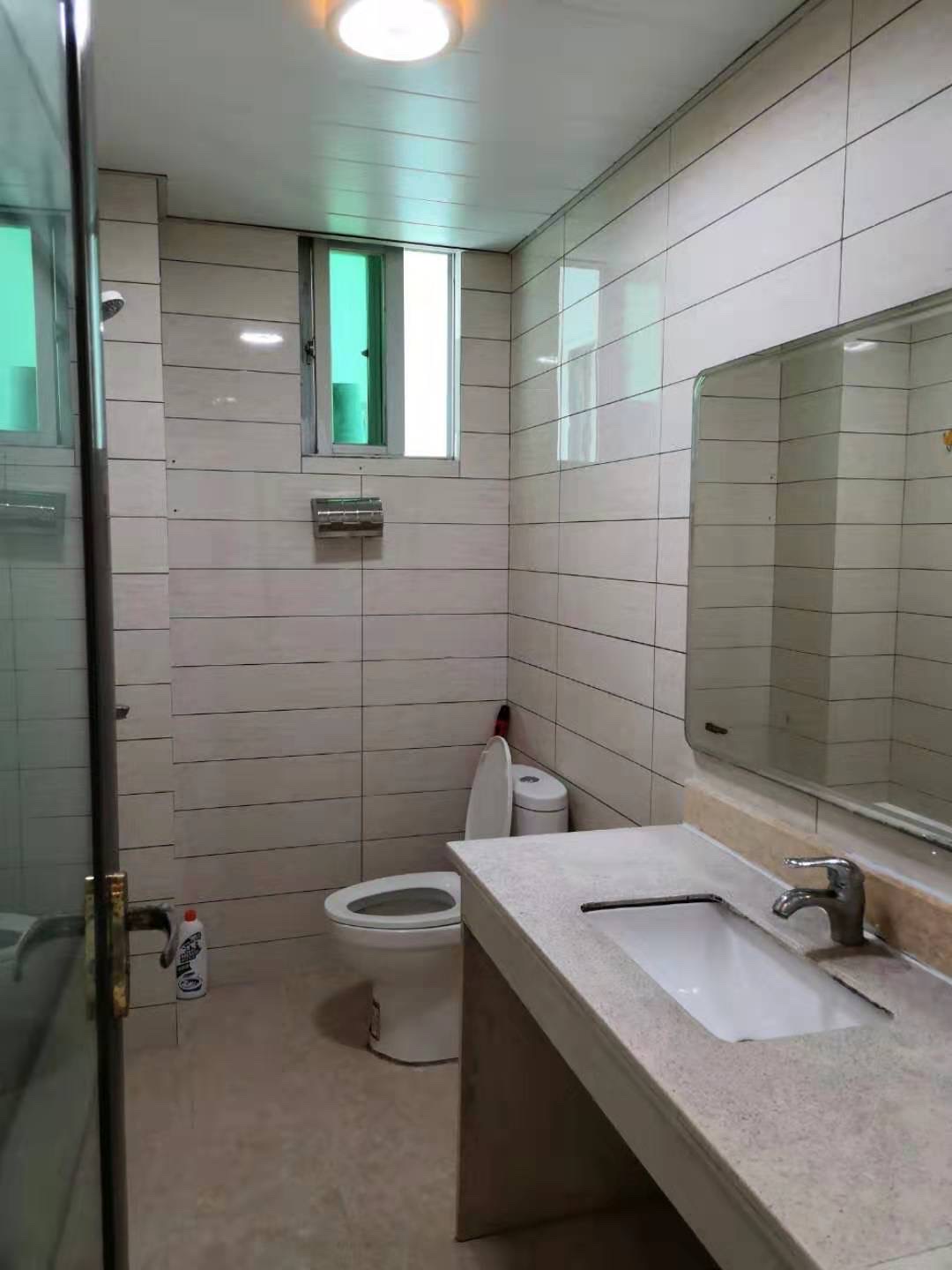 玉兰园 4室2厅2卫 2100.0元/月 玉兰园 4室2厅2卫 2100.0元/月室内图