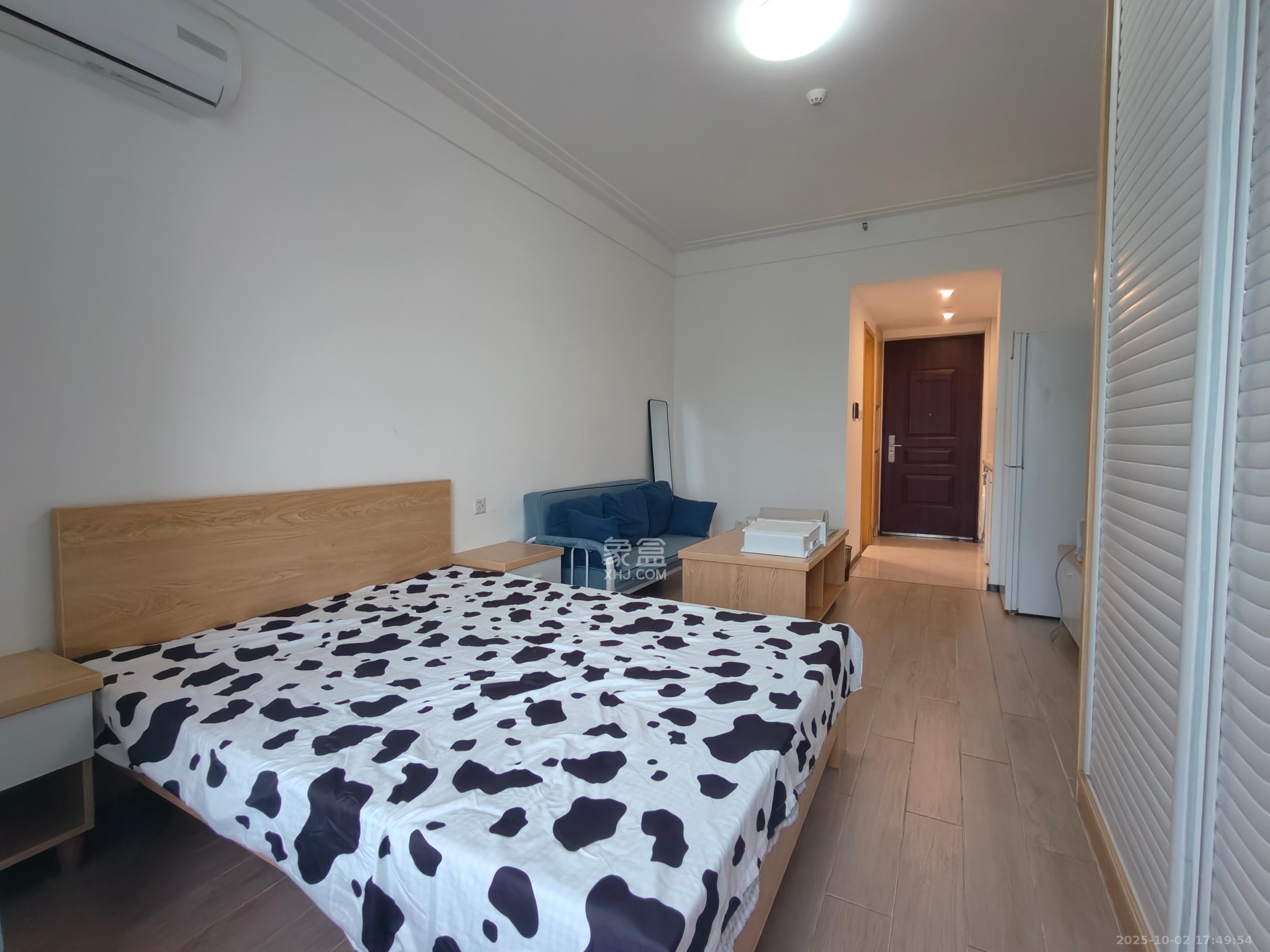 中海国际二期  1室1厅1卫    1200.0元/月 中海国际二期  1室1厅1卫    1200.0元/月室内图