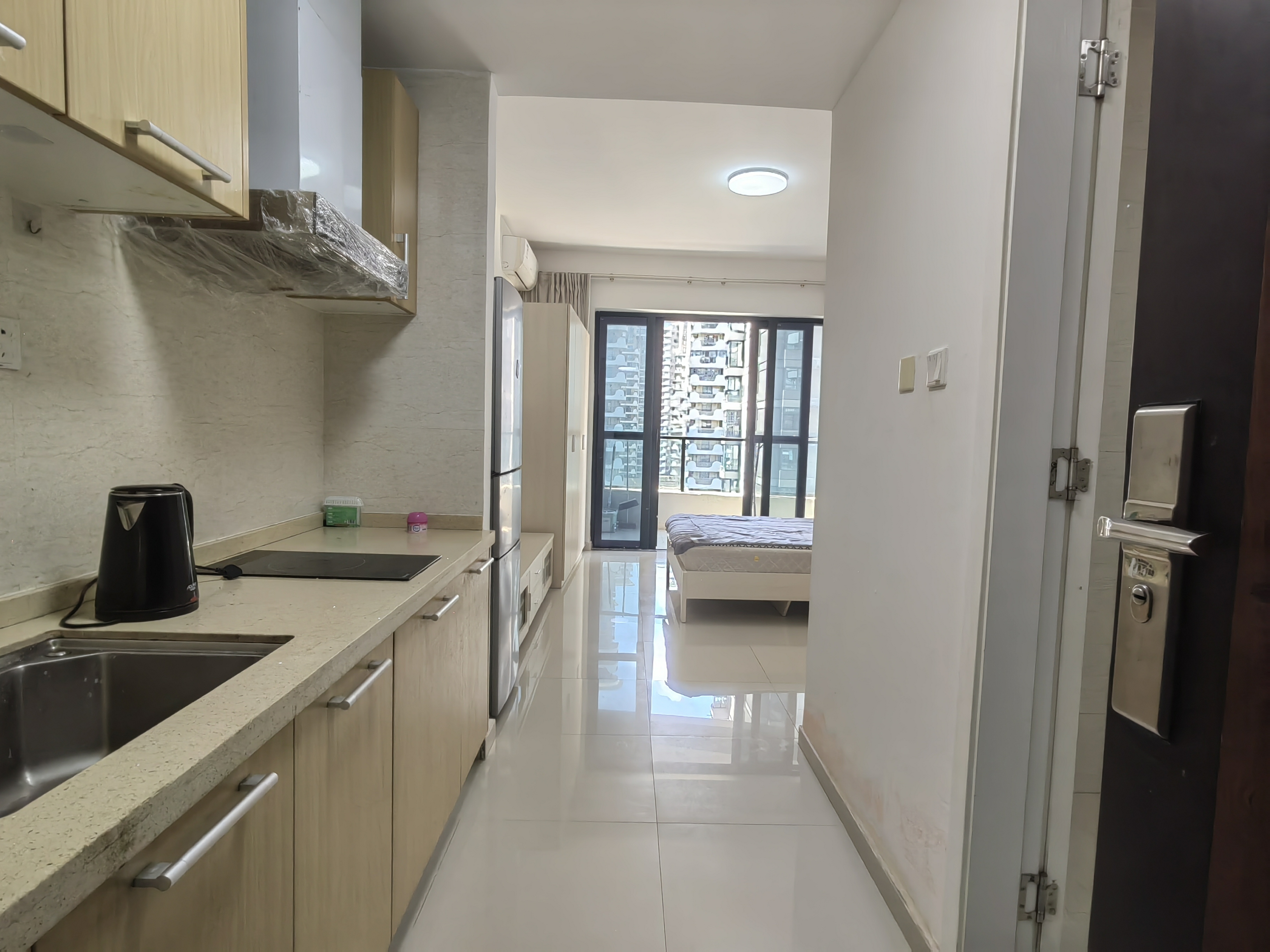 天地凤凰城 1室0厅1卫 1500.0元/月 天地凤凰城 1室0厅1卫 1500.0元/月室内图