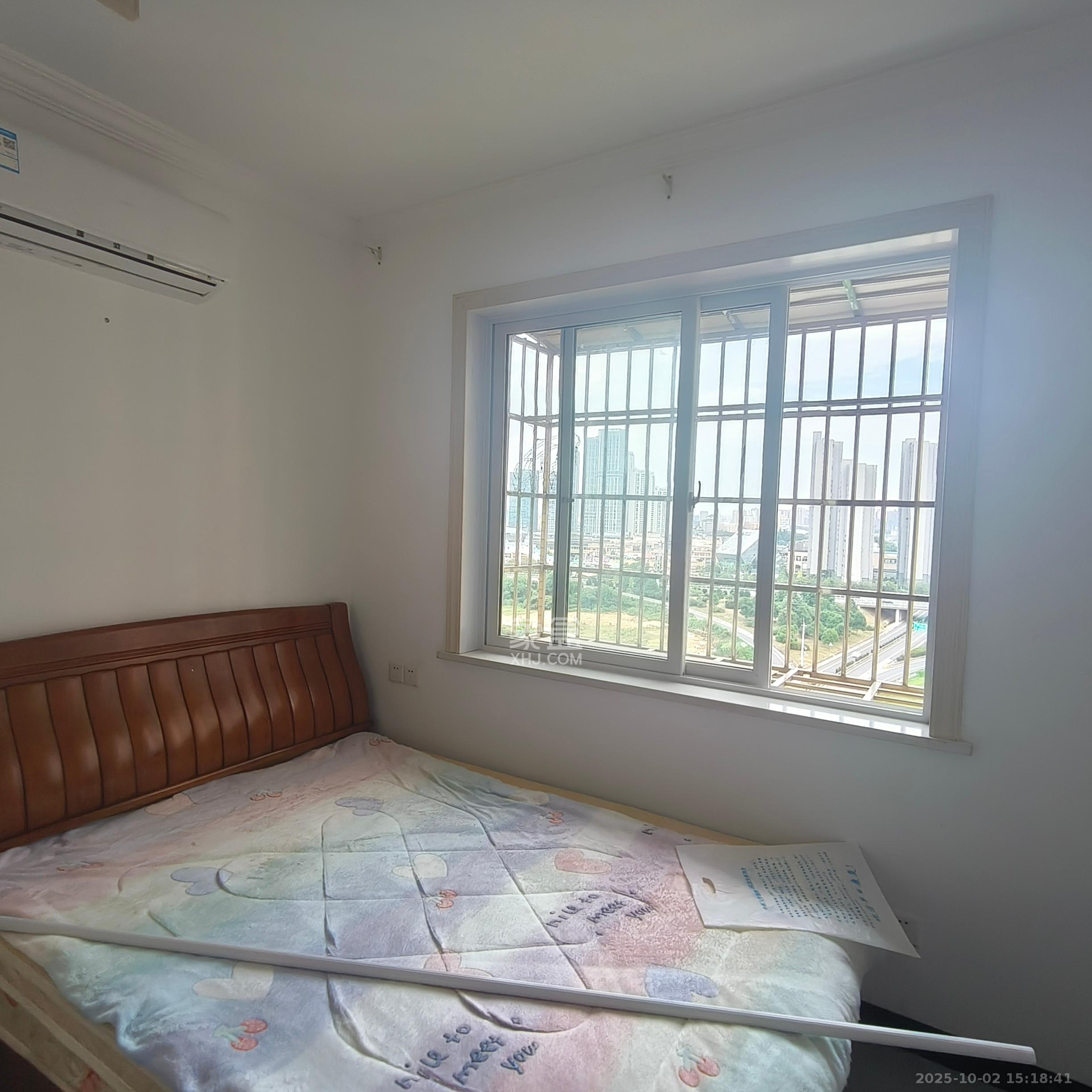 和润园一、二期 2室1厅0卫 1800.0元/月 和润园一、二期 2室1厅0卫 1800.0元/月室内图