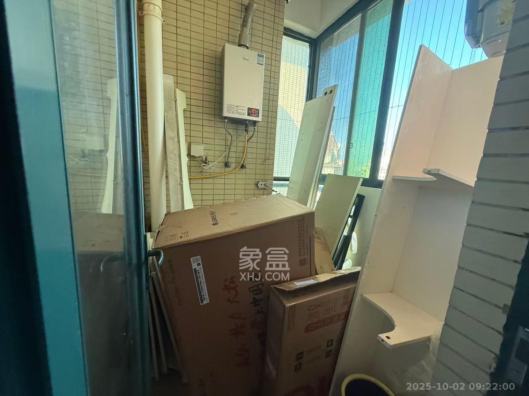 恒大雅苑 4室2厅2卫 2800.0元/月 恒大雅苑 4室2厅2卫 2800.0元/月室内图