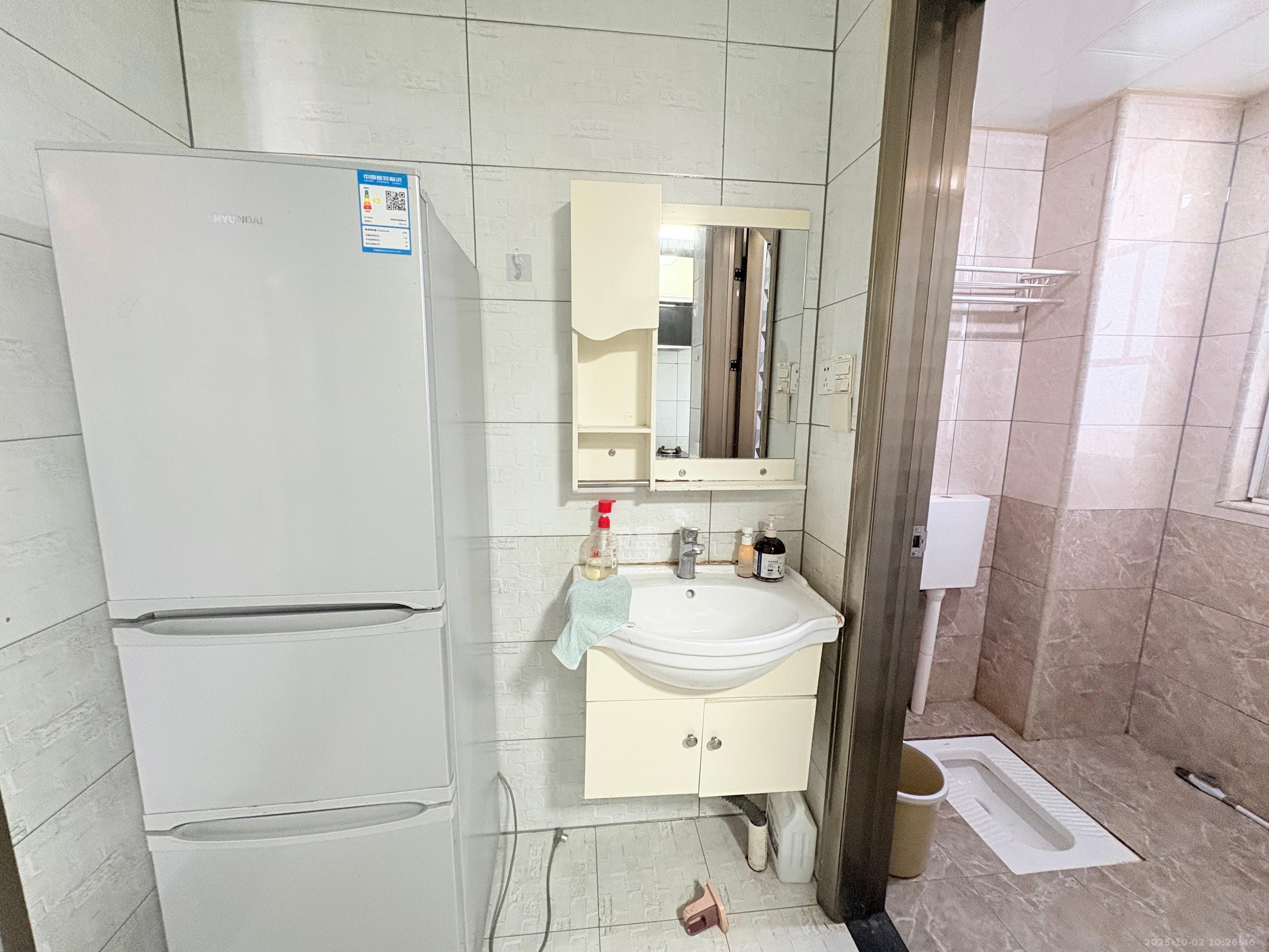 芙蓉万国城MOMA（卓越汇富苑）  4室2厅2卫    2680.0元/月室内图