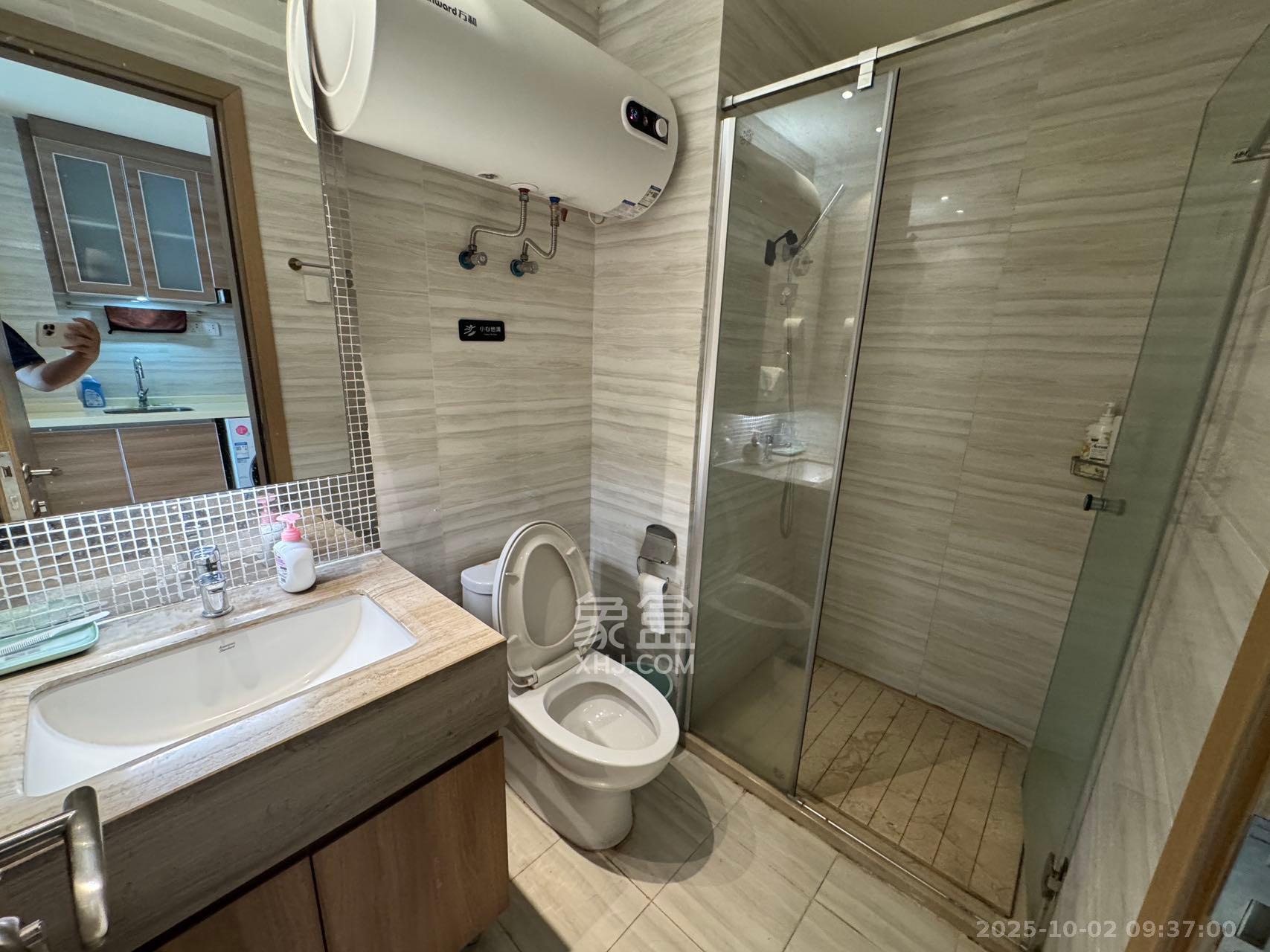 恒大国际广场 1室1厅1卫 1500.0元/月 恒大国际广场 1室1厅1卫 1500.0元/月室内图