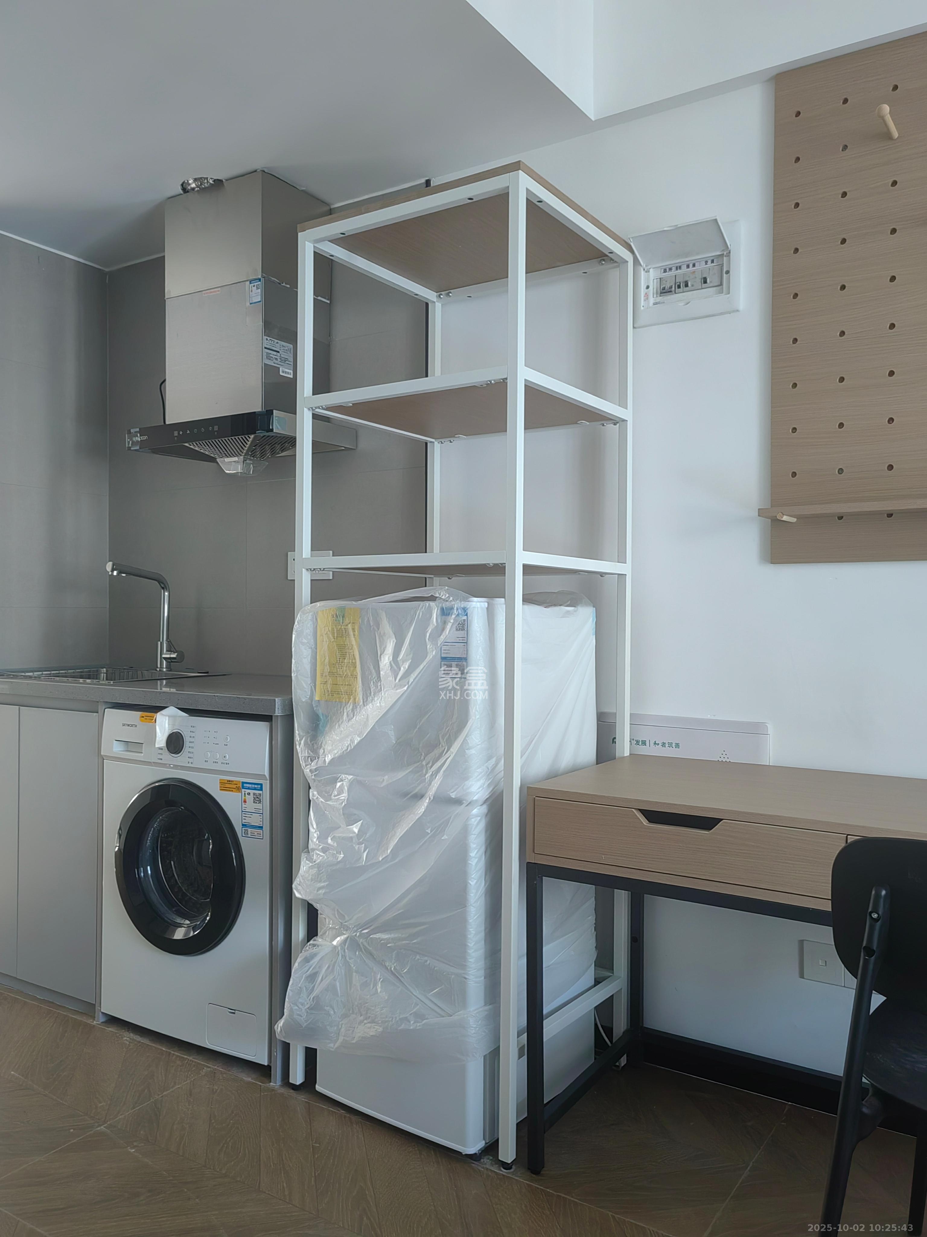 保利中环广场(保利中悦苑) 1室0厅0卫 1430.0元/月 保利中环广场(保利中悦苑) 1室0厅0卫 1430.0元/月室内图