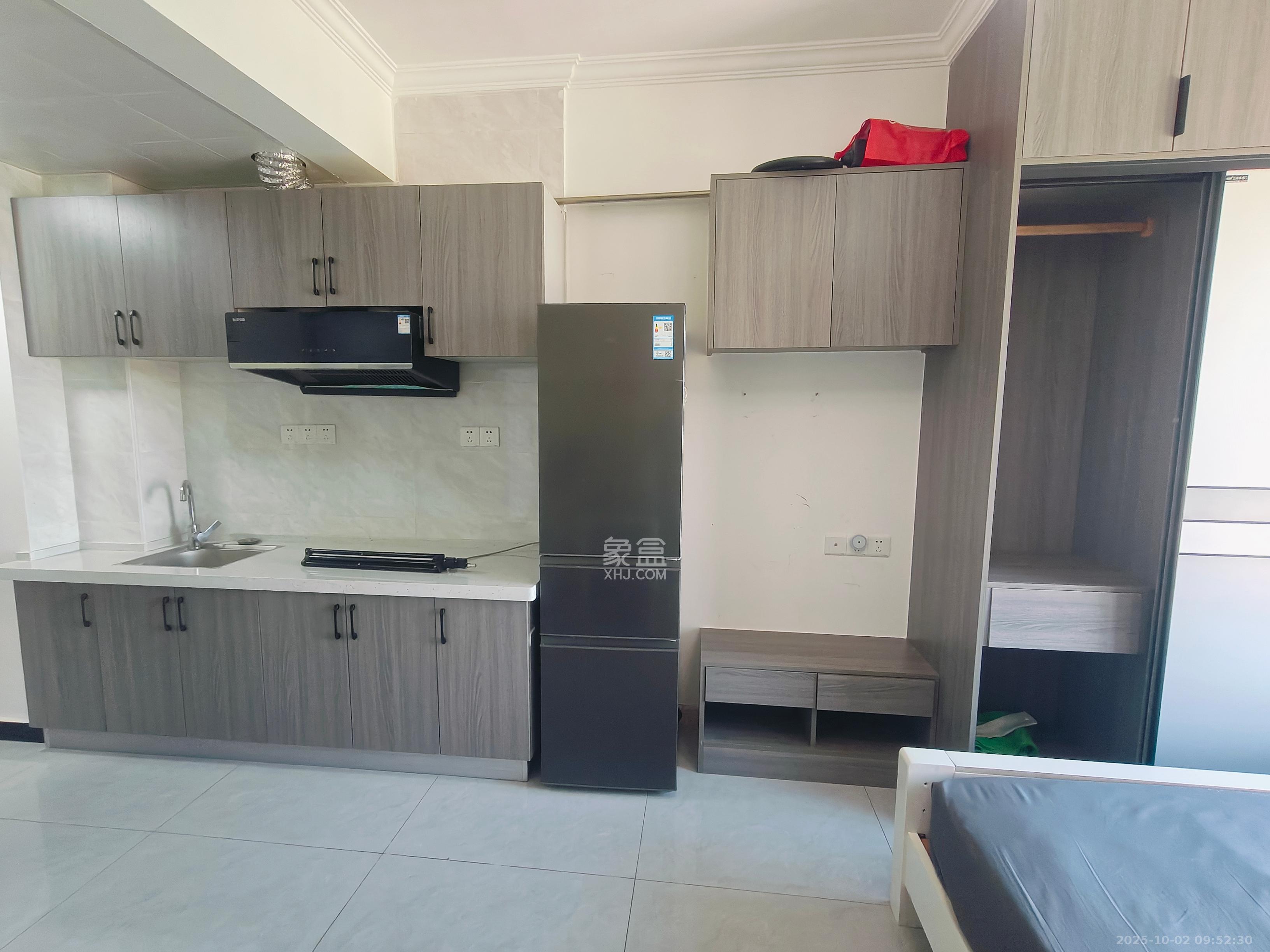 碧桂园印象 1室0厅0卫 1400.0元/月 碧桂园印象 1室0厅0卫 1400.0元/月室内图