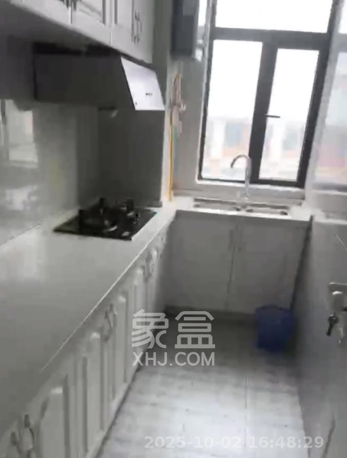 和庄  1室1厅1卫   1800.00元/月室内图