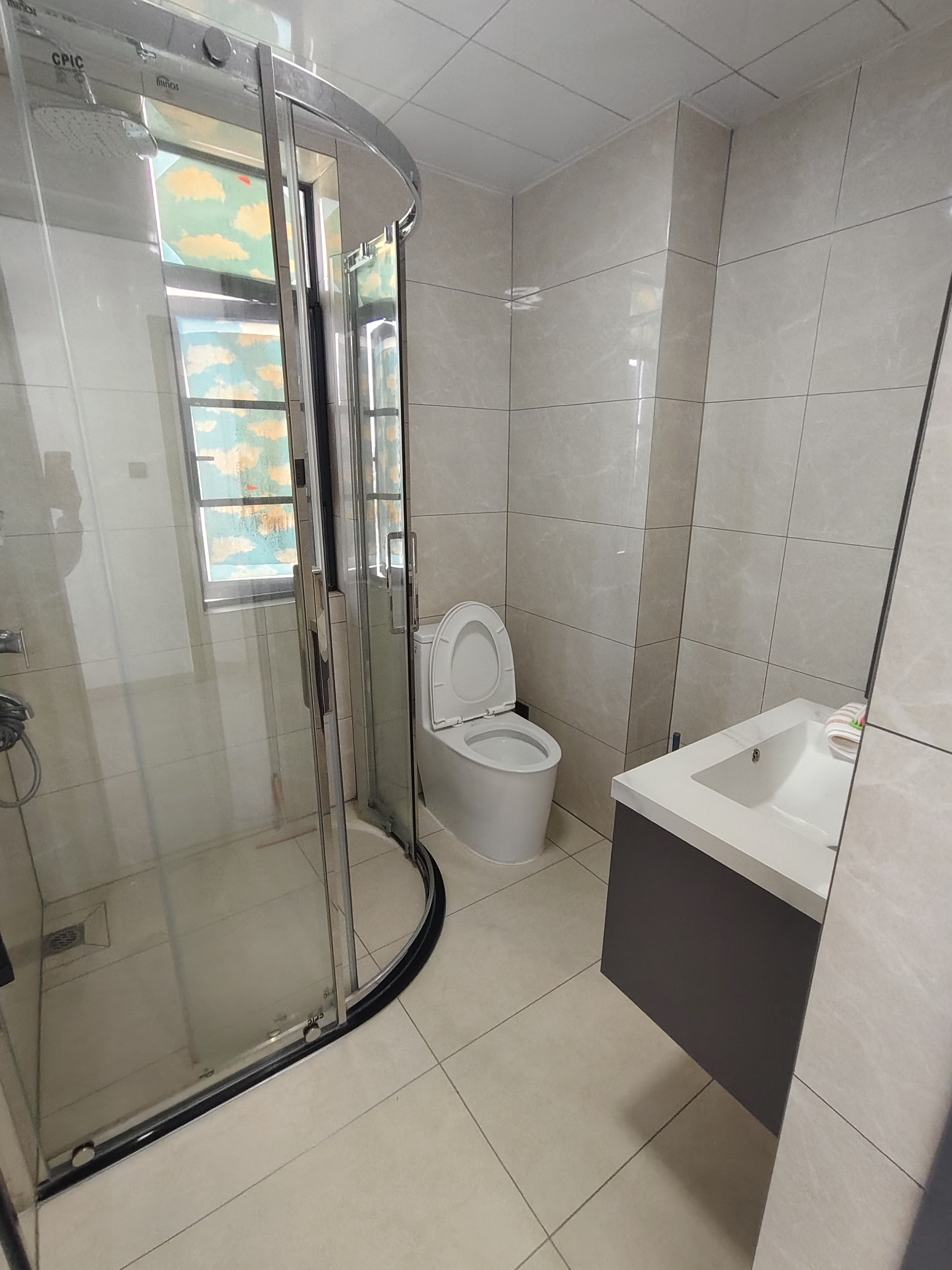 金盘花园(海马金盘花园1期) 3室2厅2卫 3200.0元/月 金盘花园(海马金盘花园1期) 3室2厅2卫 3200.0元/月室内图