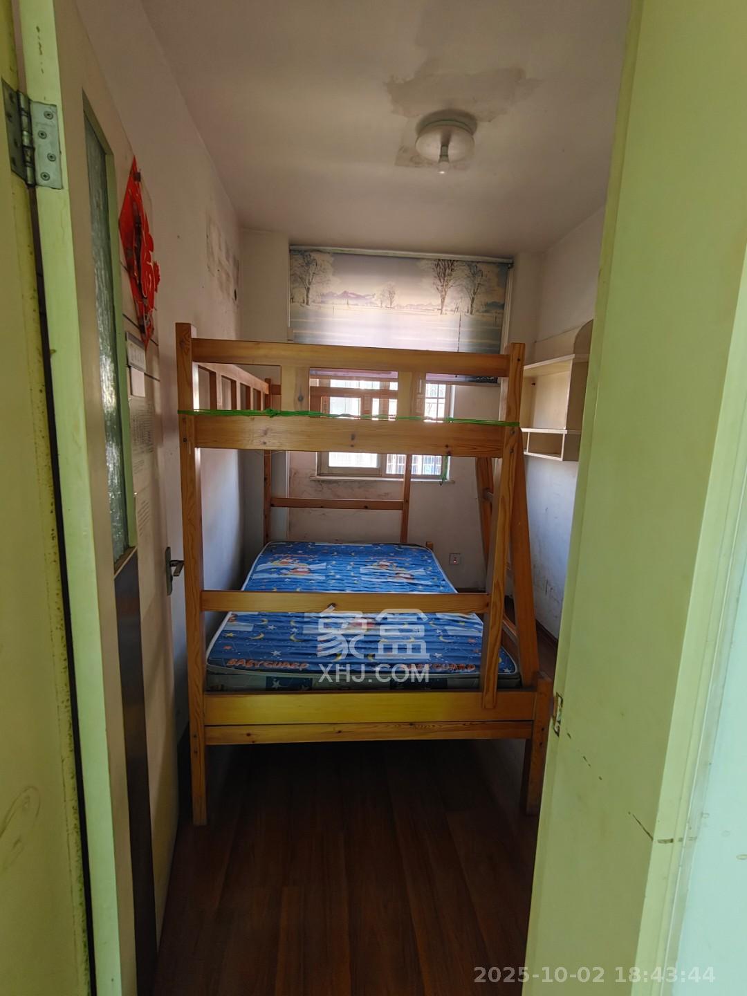 金府嘉苑 3室2厅2卫 4500.0元/月 金府嘉苑 3室2厅2卫 4500.0元/月室内图