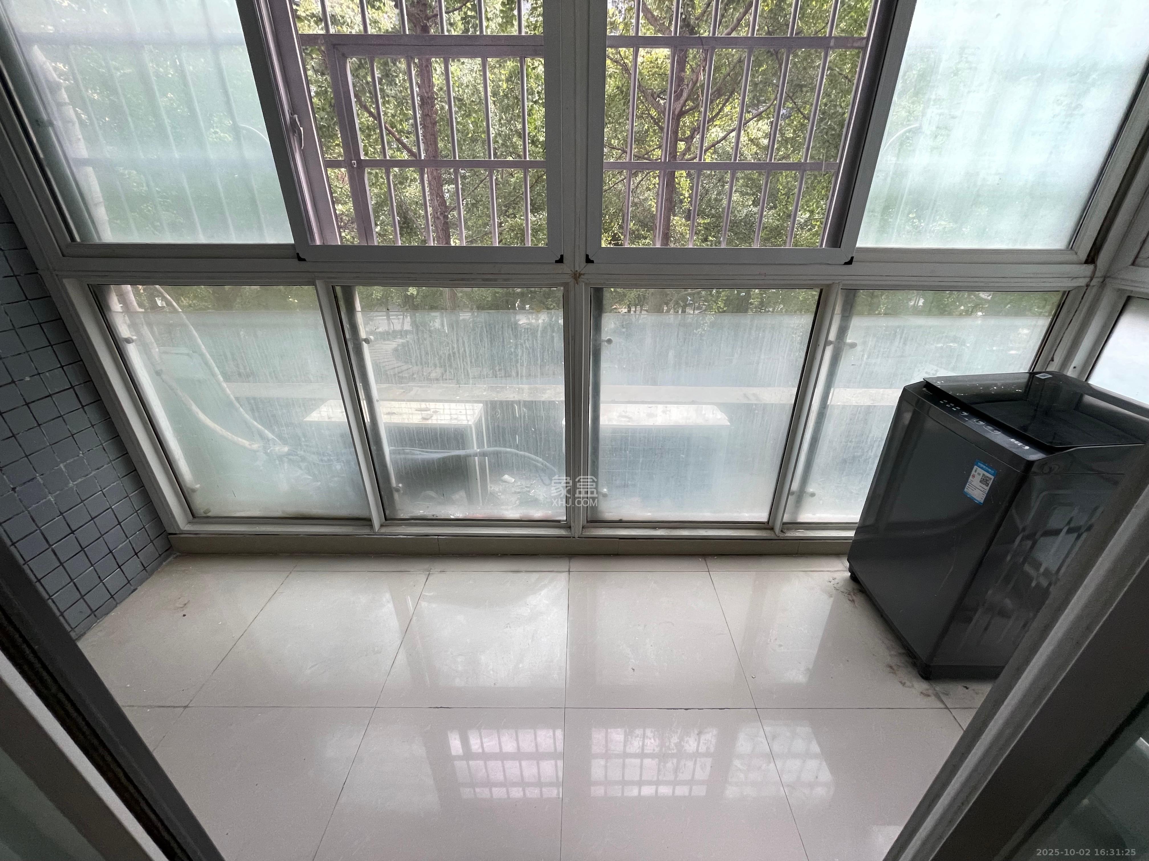 未来城科学家园  3室2厅1卫    2300.0元/月室内图