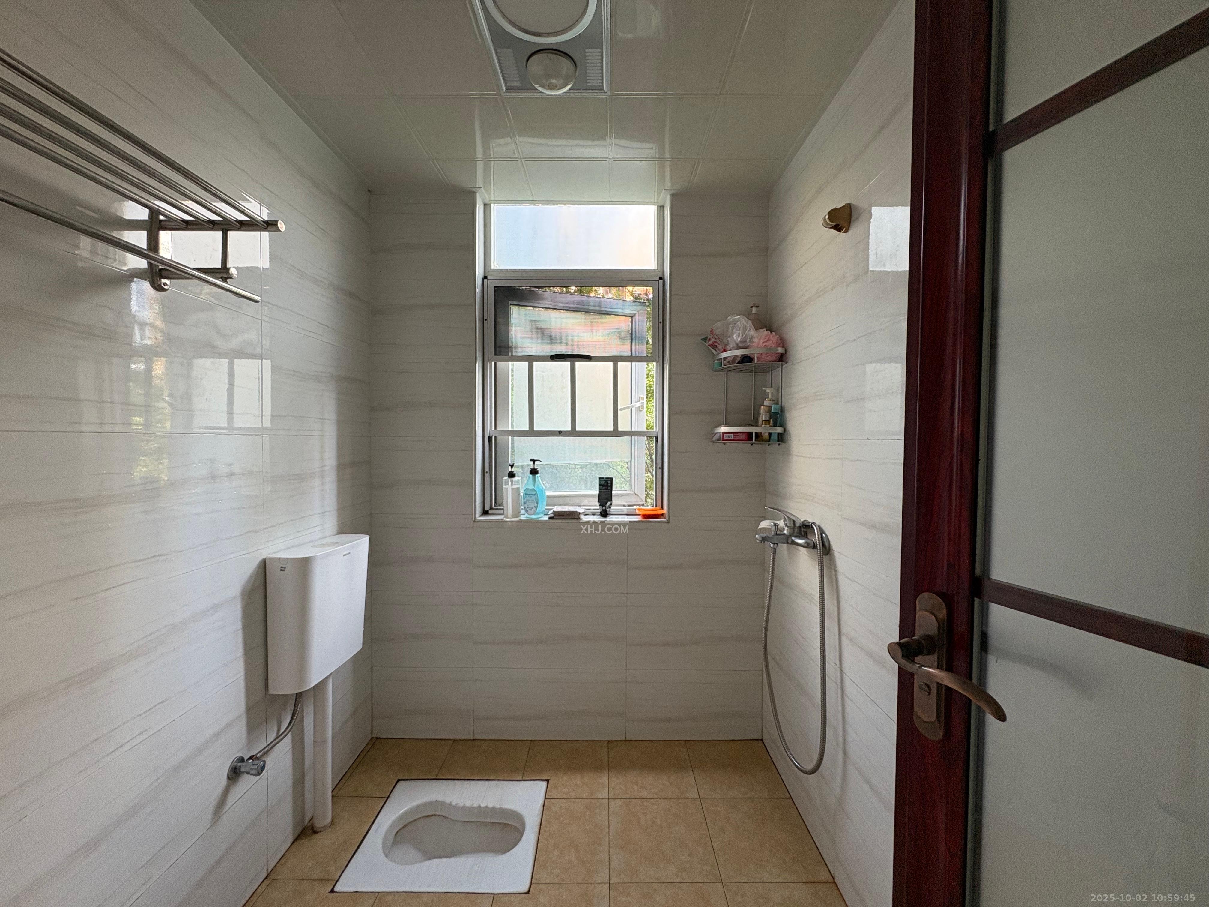 泊爱蓝湾 2室1厅2卫 800.0元/月 泊爱蓝湾 2室1厅2卫 800.0元/月室内图