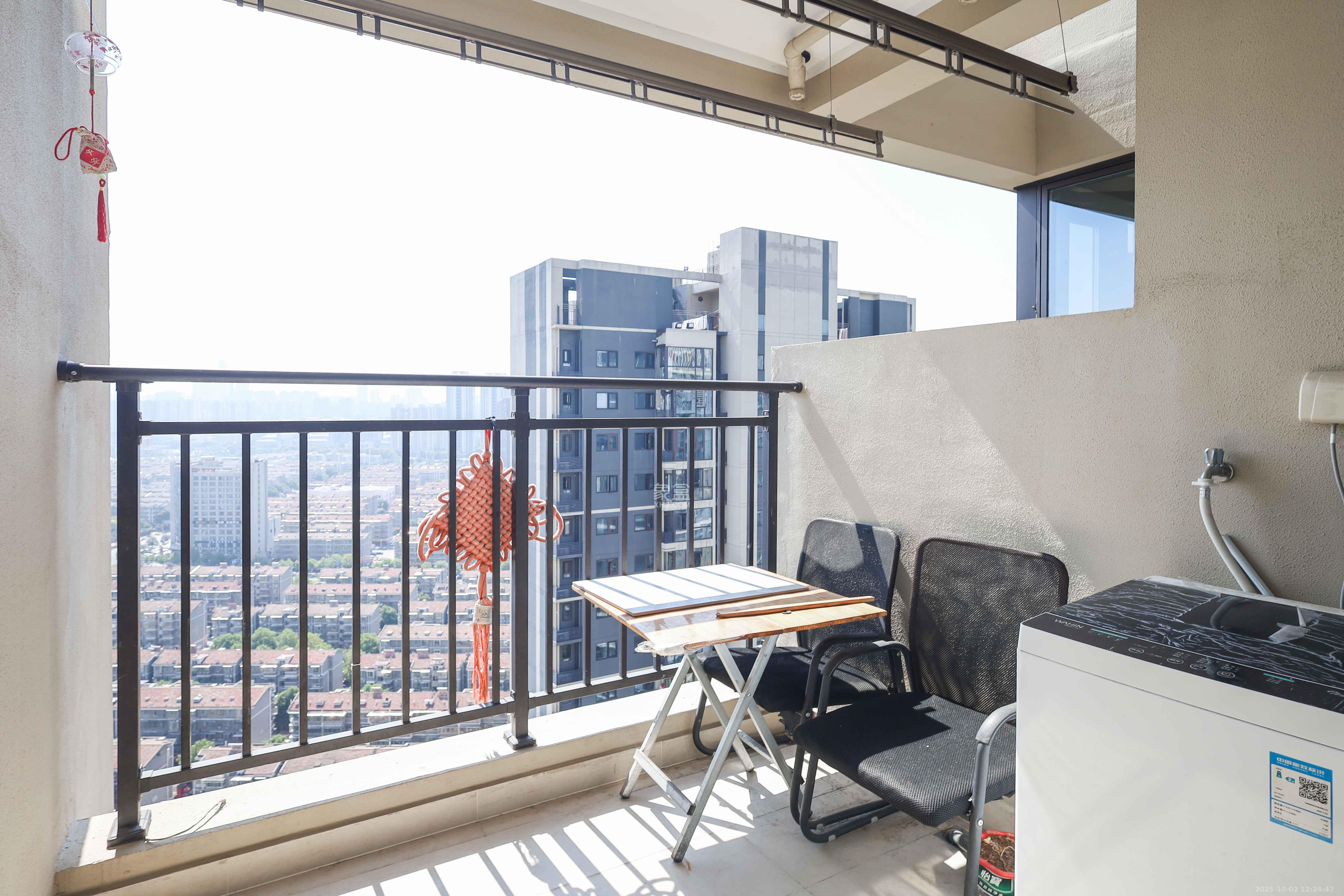 万科金色梦想A区 3室2厅2卫 108.0万 万科金色梦想A区 3室2厅2卫 108.0万阳台