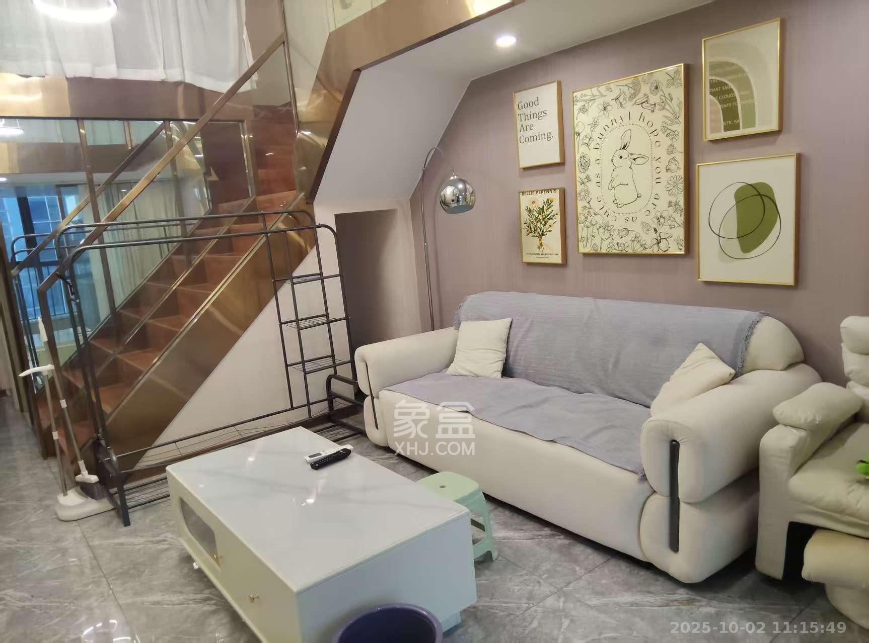 富兴时代御城  2室1厅1卫    3000.0元/月室内图