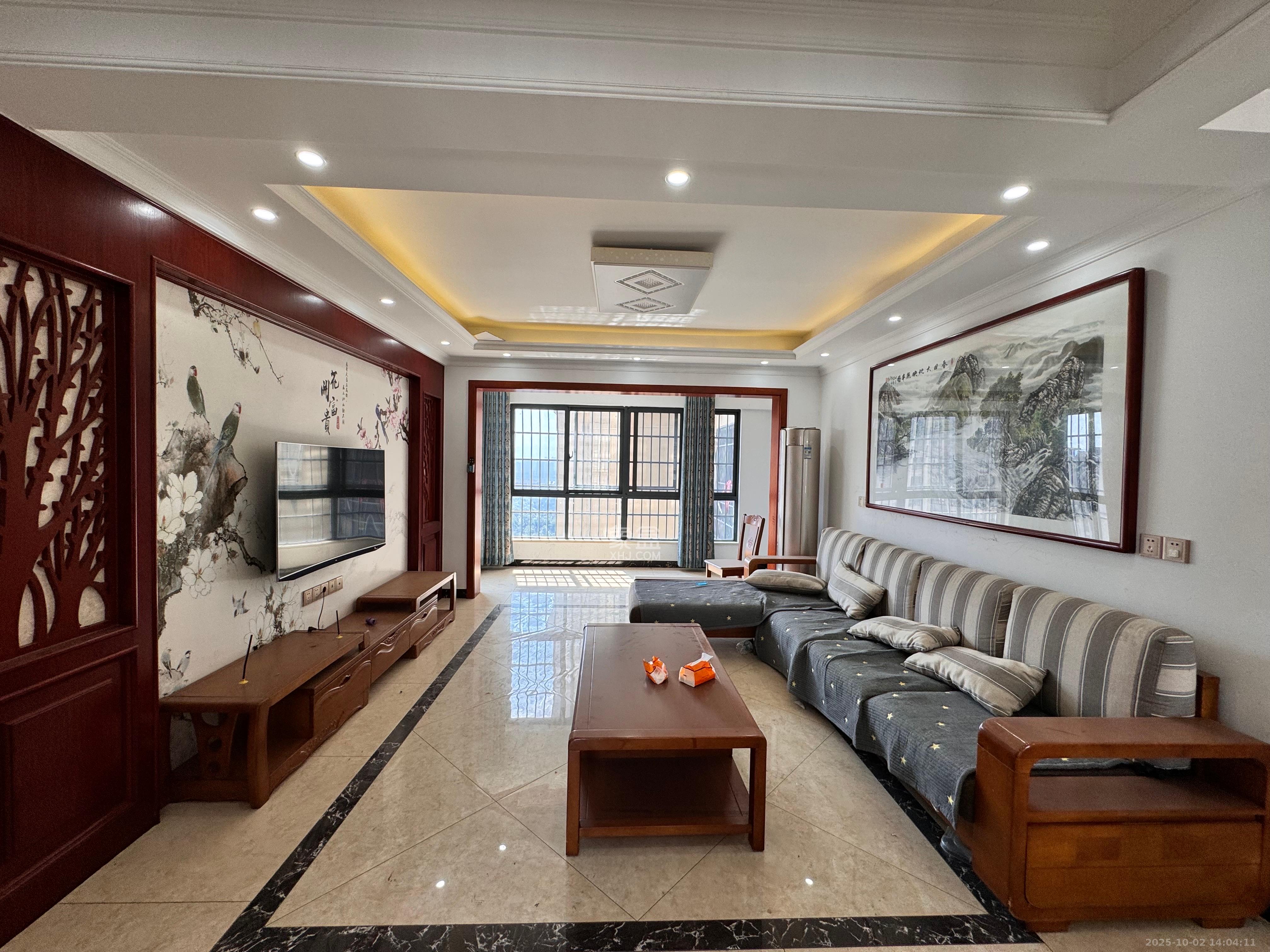 天麓尚层 4室2厅2卫 2700.0元/月 天麓尚层 4室2厅2卫 2700.0元/月室内图