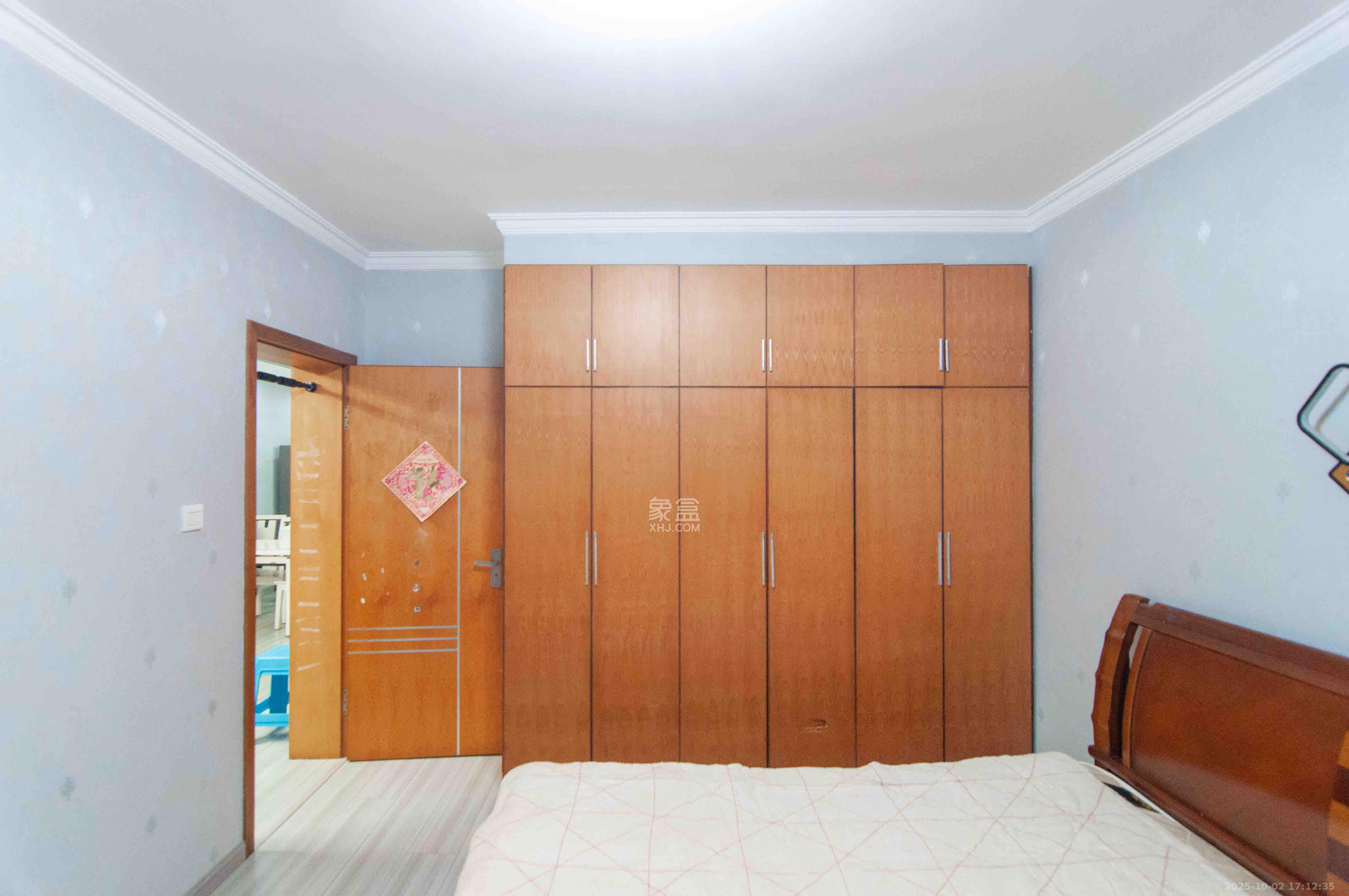 恩瑞麓山名园(龙王港小区) 3室2厅1卫 2000.0元/月 恩瑞麓山名园(龙王港小区) 3室2厅1卫 2000.0元/月室内图