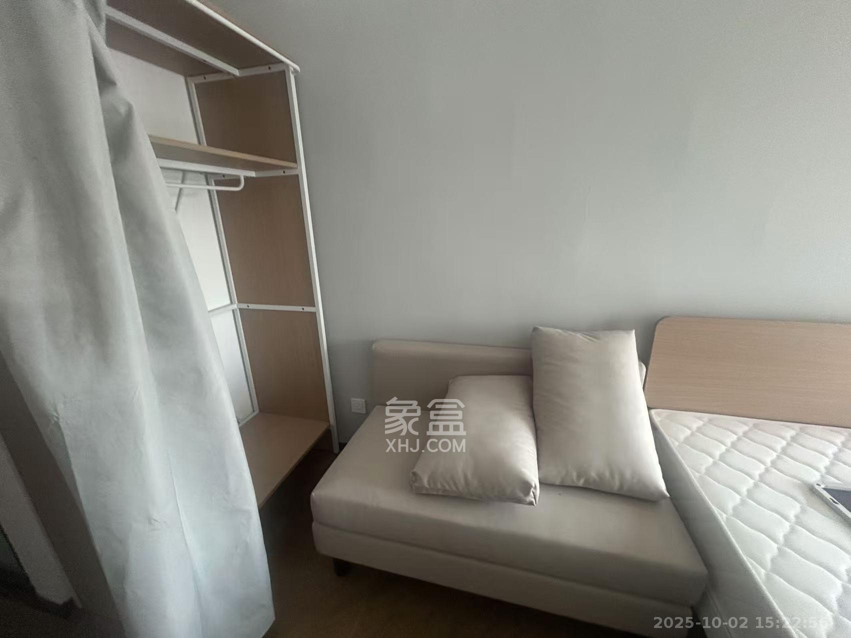 保利中环广场(保利中悦苑) 1室0厅1卫 1430.0元/月 保利中环广场(保利中悦苑) 1室0厅1卫 1430.0元/月室内图