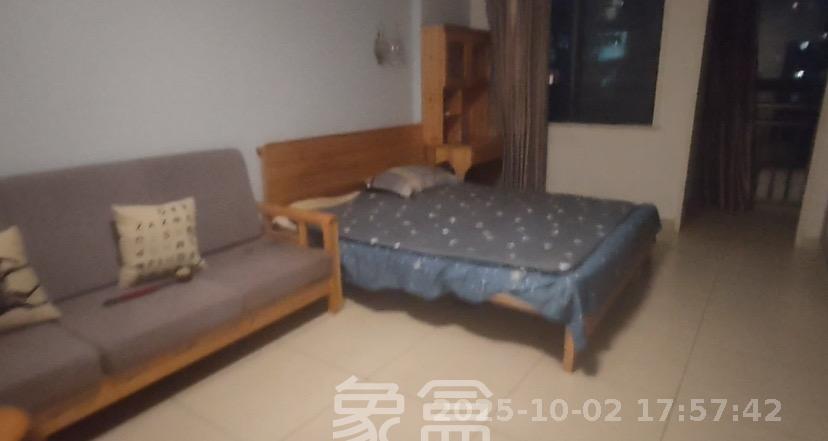 满庭芳小区  1室1厅1卫    1750.0元/月