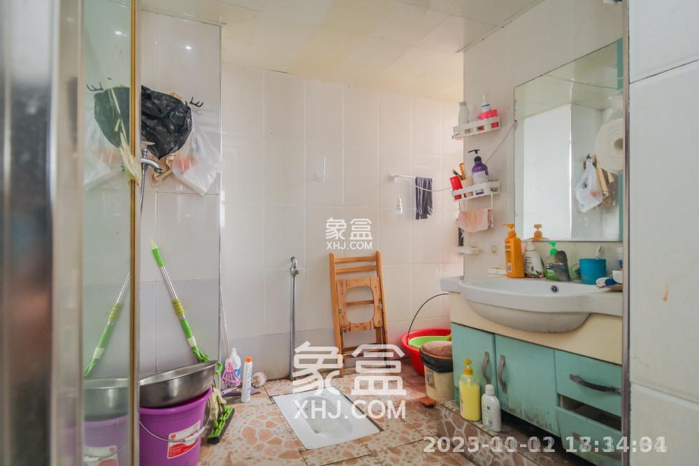 东门尚苑 2室2厅1卫 1500.0元/月 东门尚苑 2室2厅1卫 1500.0元/月室内图