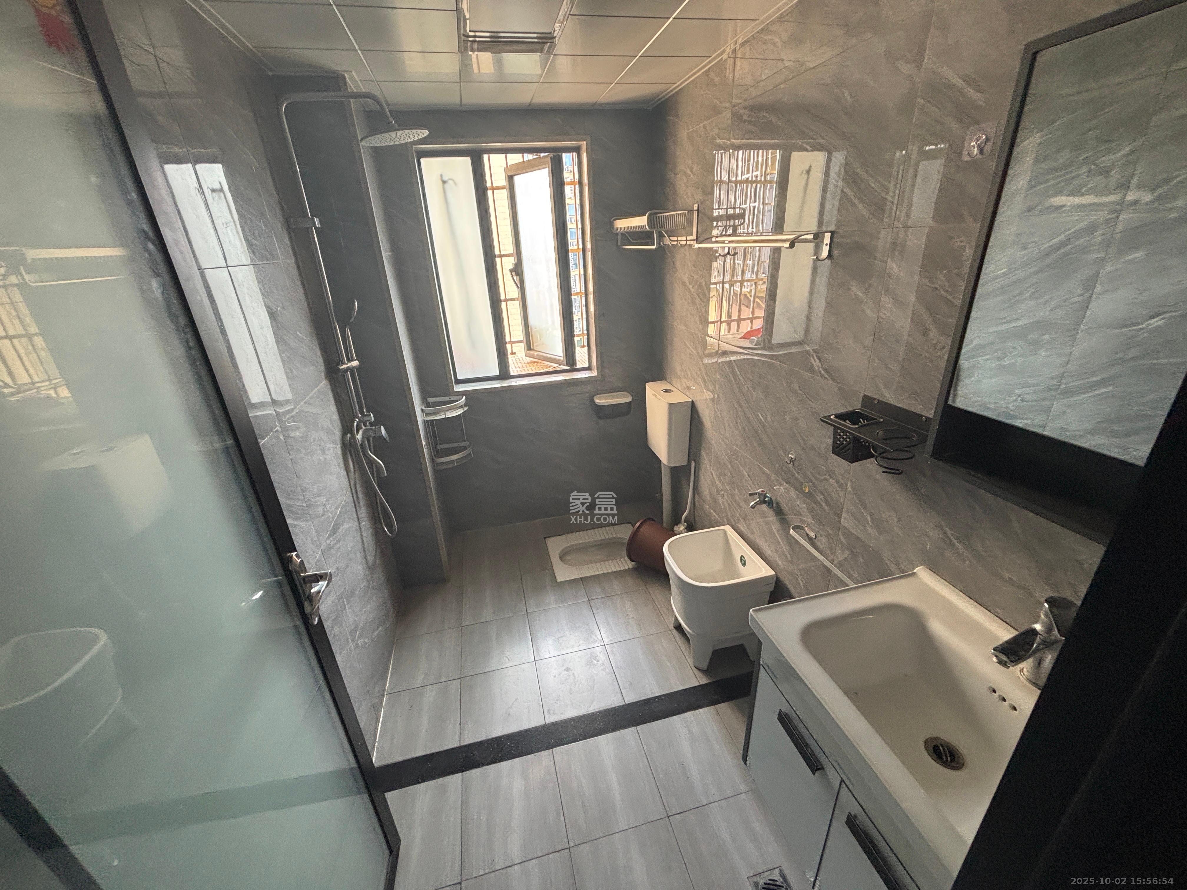 金南家园三期 3室2厅1卫 2500.0元/月 金南家园三期 3室2厅1卫 2500.0元/月室内图