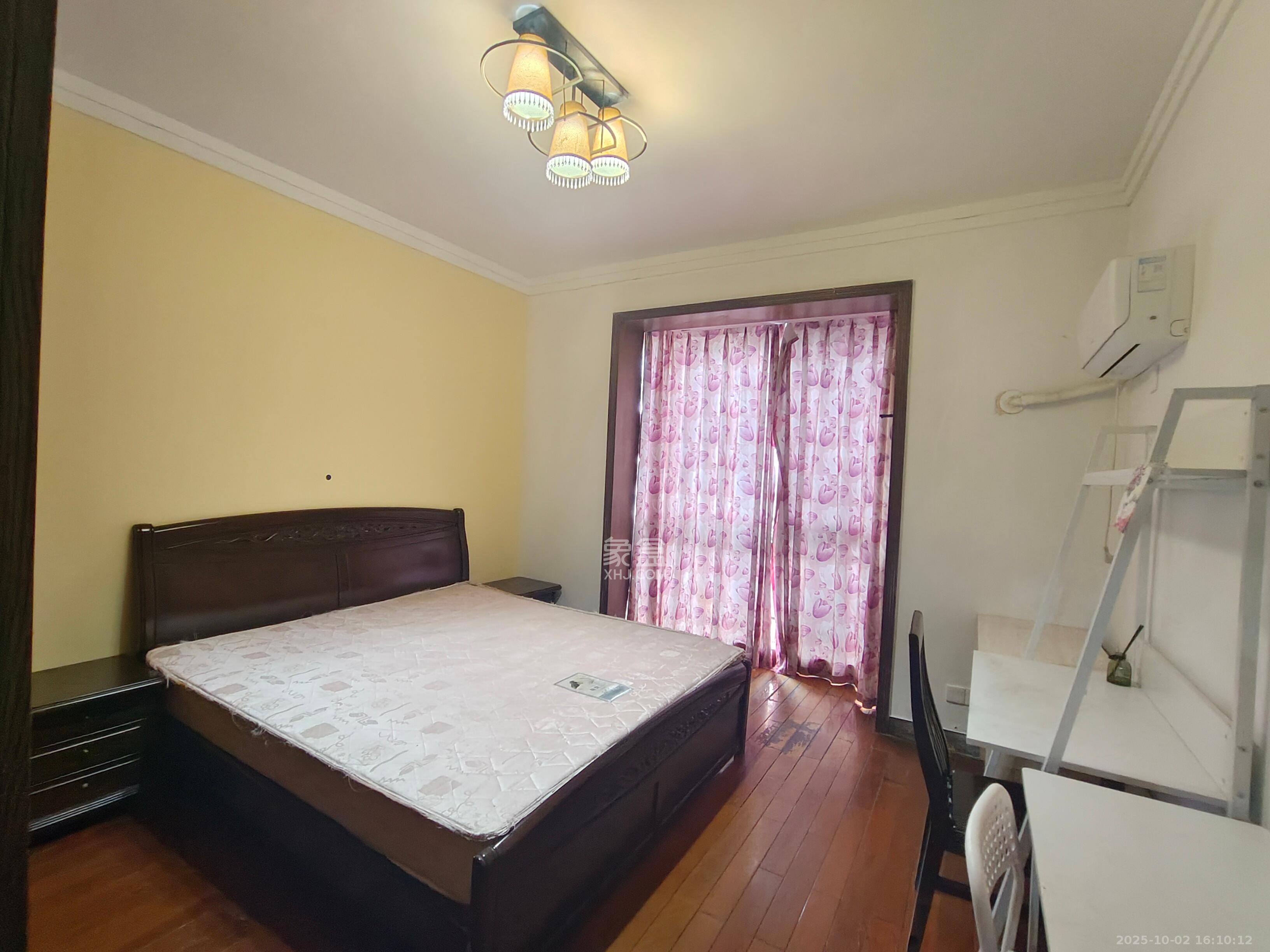 长鑫美树园 1室2厅1卫 2000.0元/月 长鑫美树园 1室2厅1卫 2000.0元/月室内图