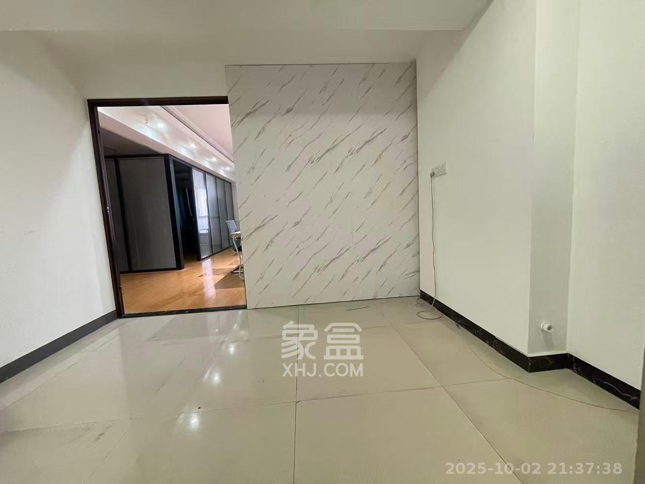 MOMA当代广场  1室1厅1卫   4300.00元/月室内图