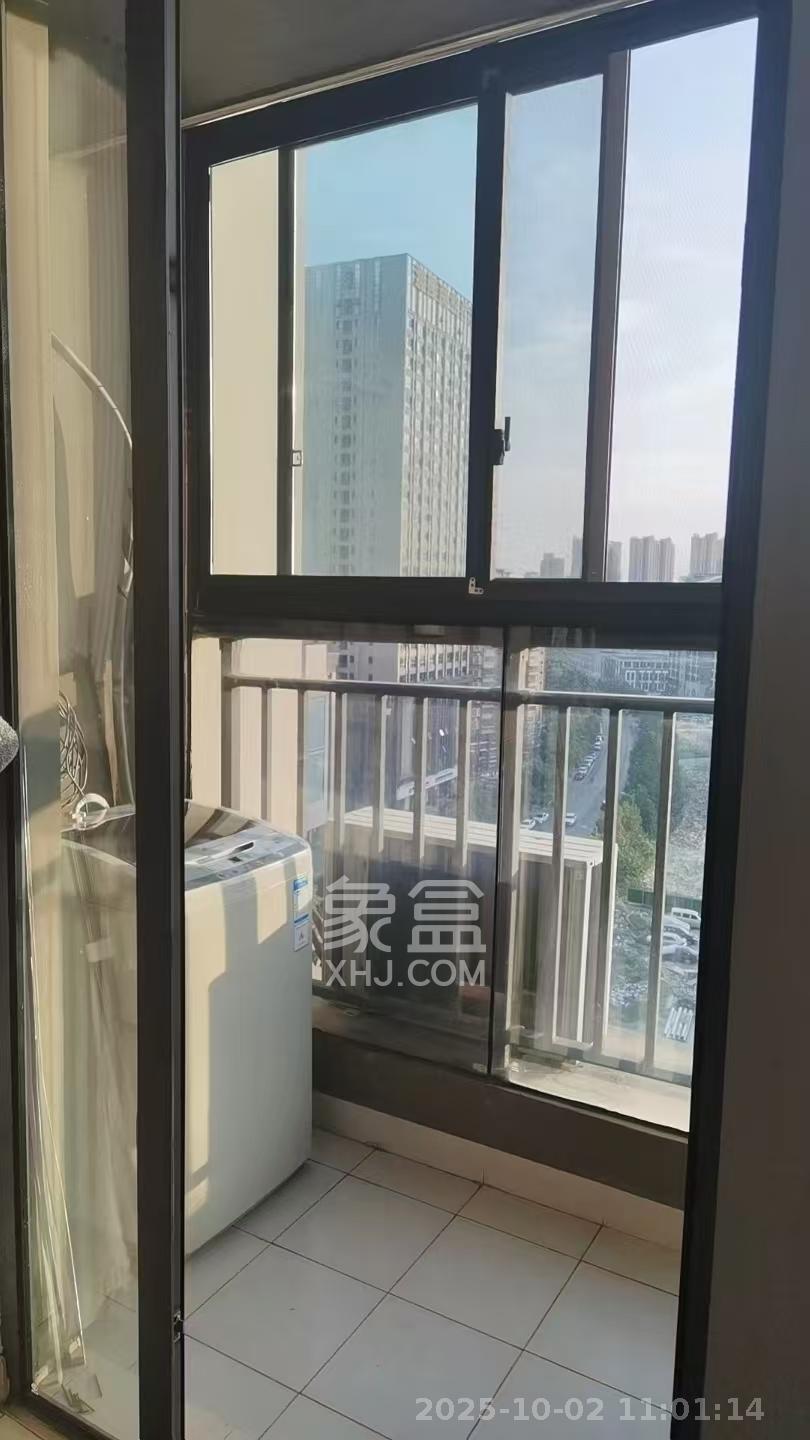 万科城市花园  1室1厅0卫   1600.00元/月室内图
