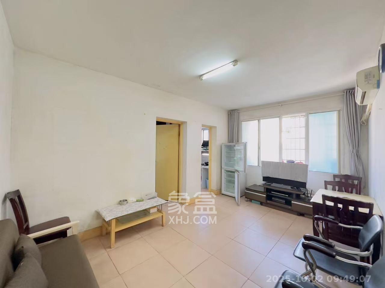 富康小区(富康花园) 1室1厅1卫 1000.0元/月 富康小区(富康花园) 1室1厅1卫 1000.0元/月室内图