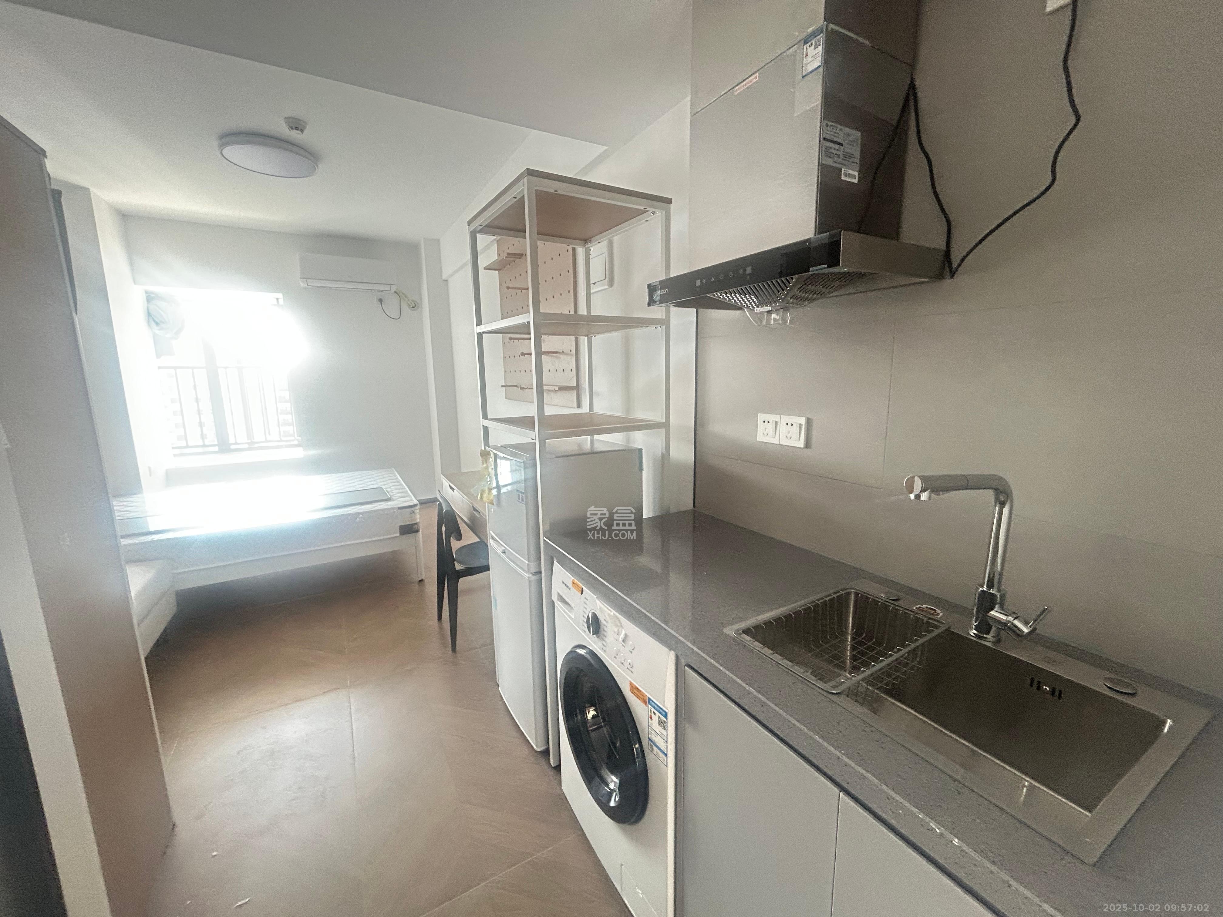 保利中环广场(保利中悦苑) 1室1厅1卫 1430.0元/月 保利中环广场(保利中悦苑) 1室1厅1卫 1430.0元/月室内图