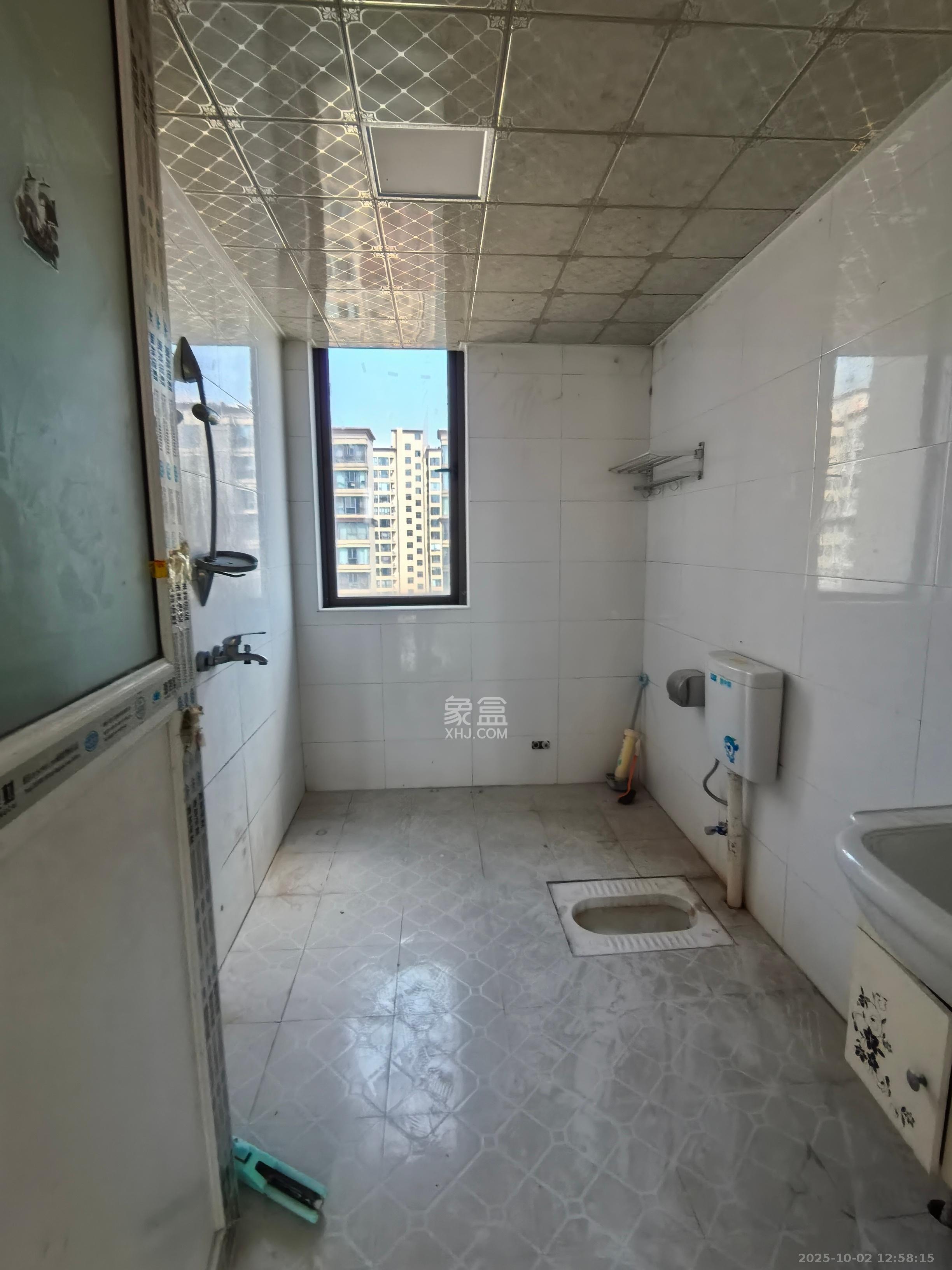 雨花公馆(紫苔名苑) 4室2厅2卫 3000.0元/月 雨花公馆(紫苔名苑) 4室2厅2卫 3000.0元/月室内图