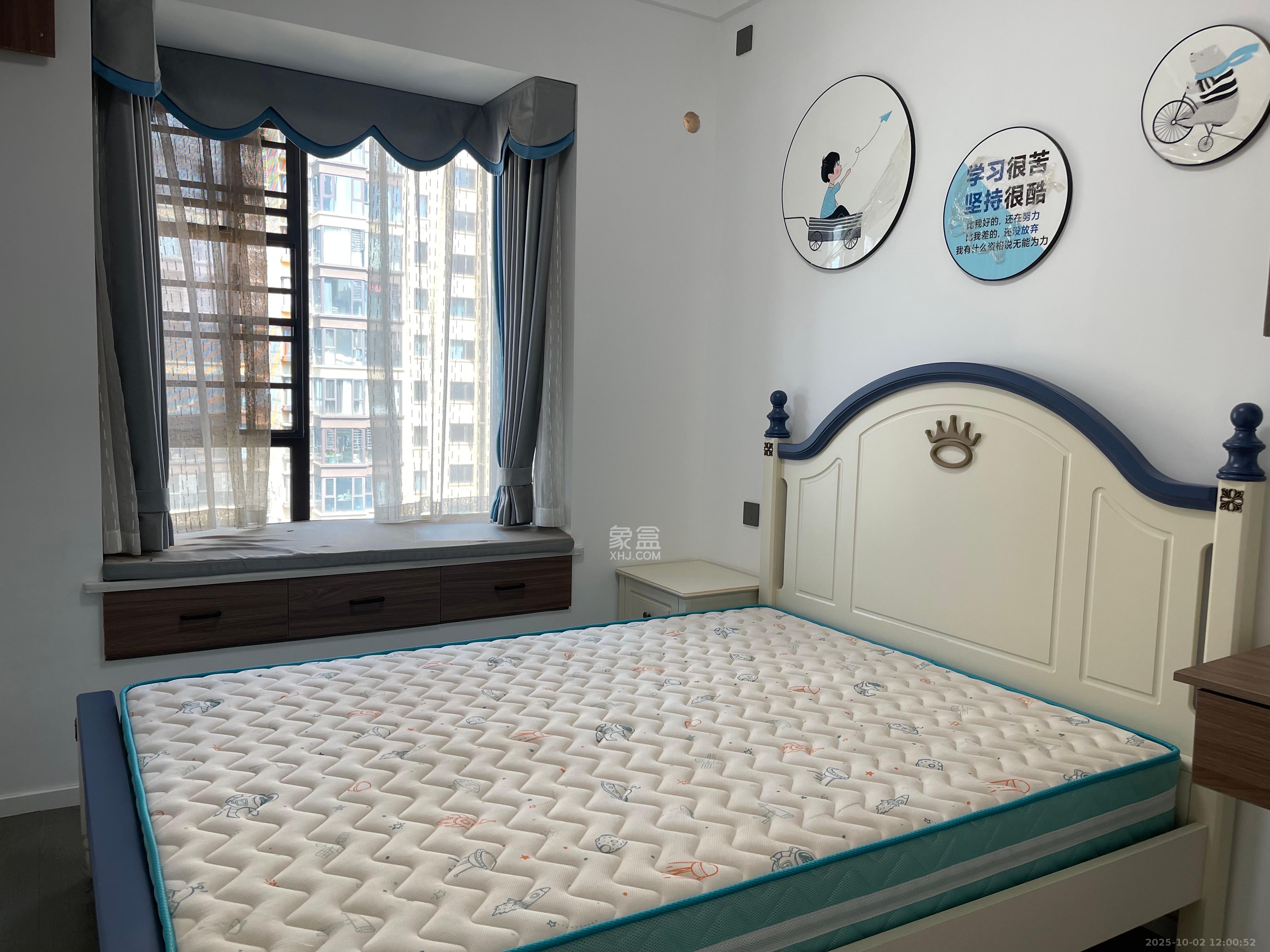 保利城(中航城国际社区、郡原美村) 4室2厅2卫 3000.0元/月 保利城(中航城国际社区、郡原美村) 4室2厅2卫 3000.0元/月室内图