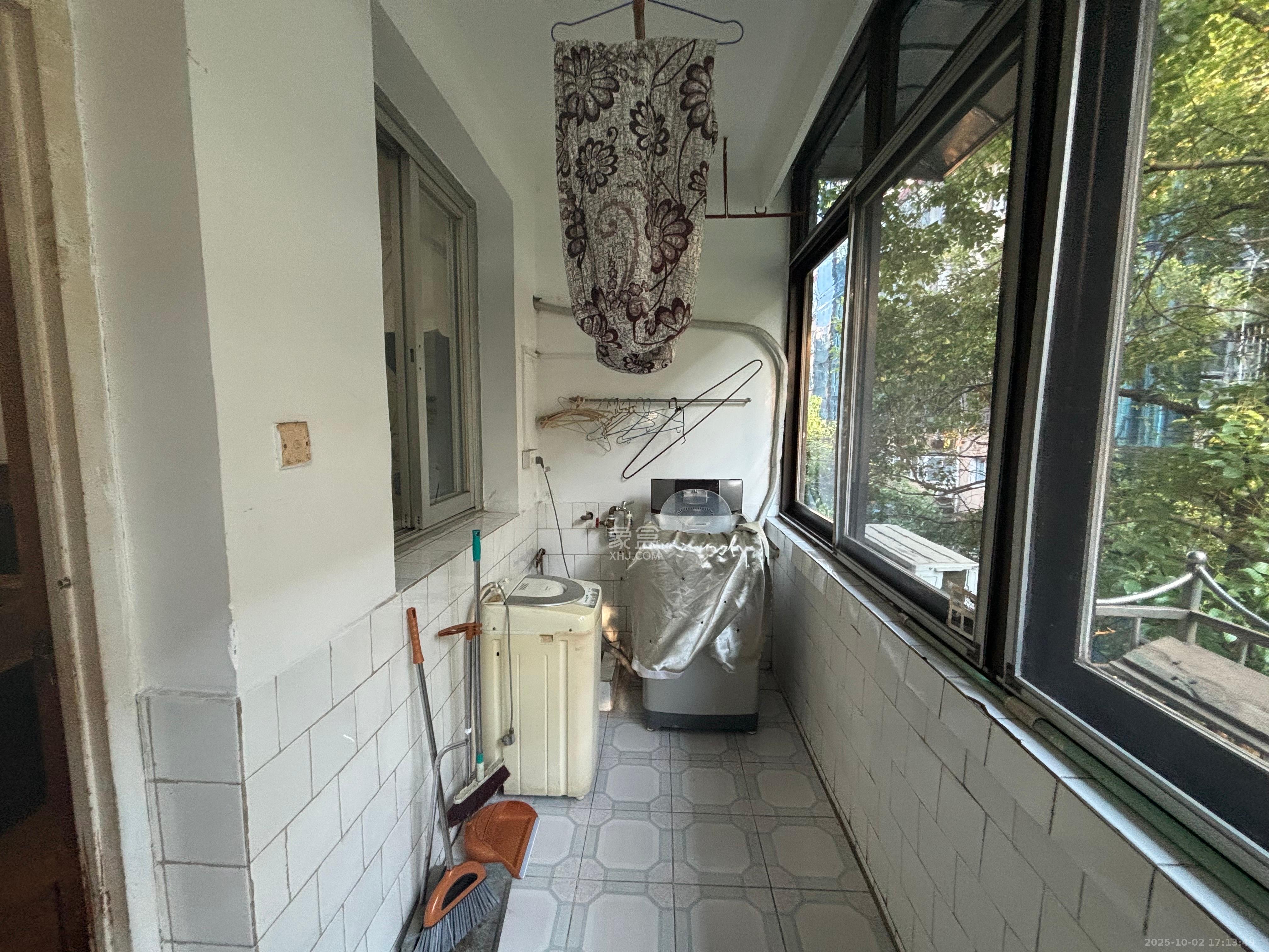 涂家冲社区（涂新小区、农商银行宿舍）  2室2厅1卫    2100.0元/月室内图