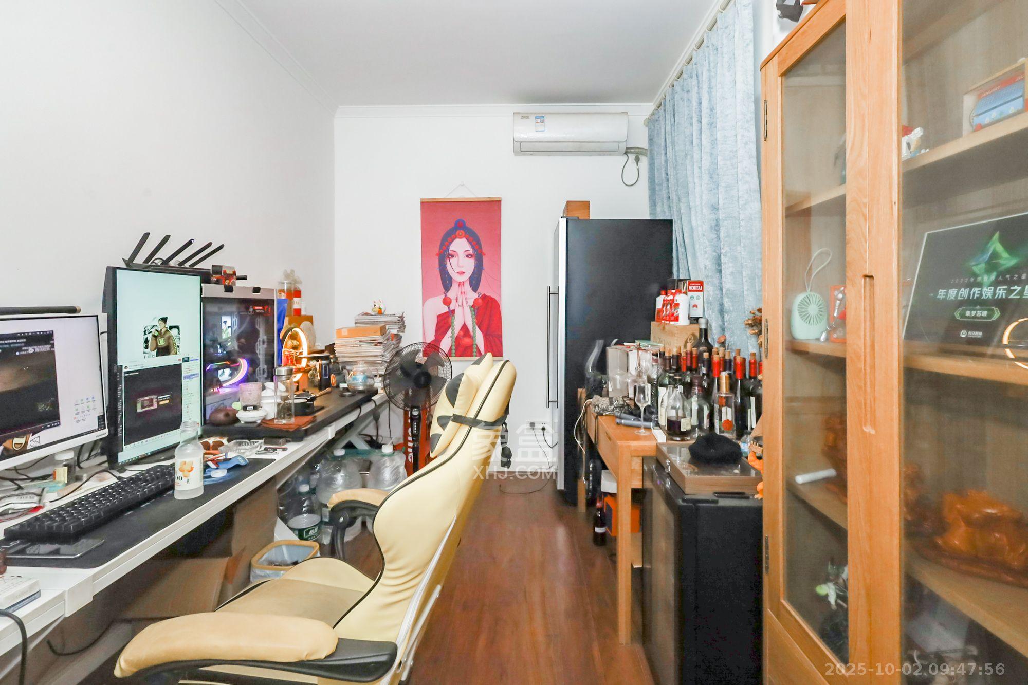 万科里金域国际  3室2厅2卫    3600.0元/月室内图