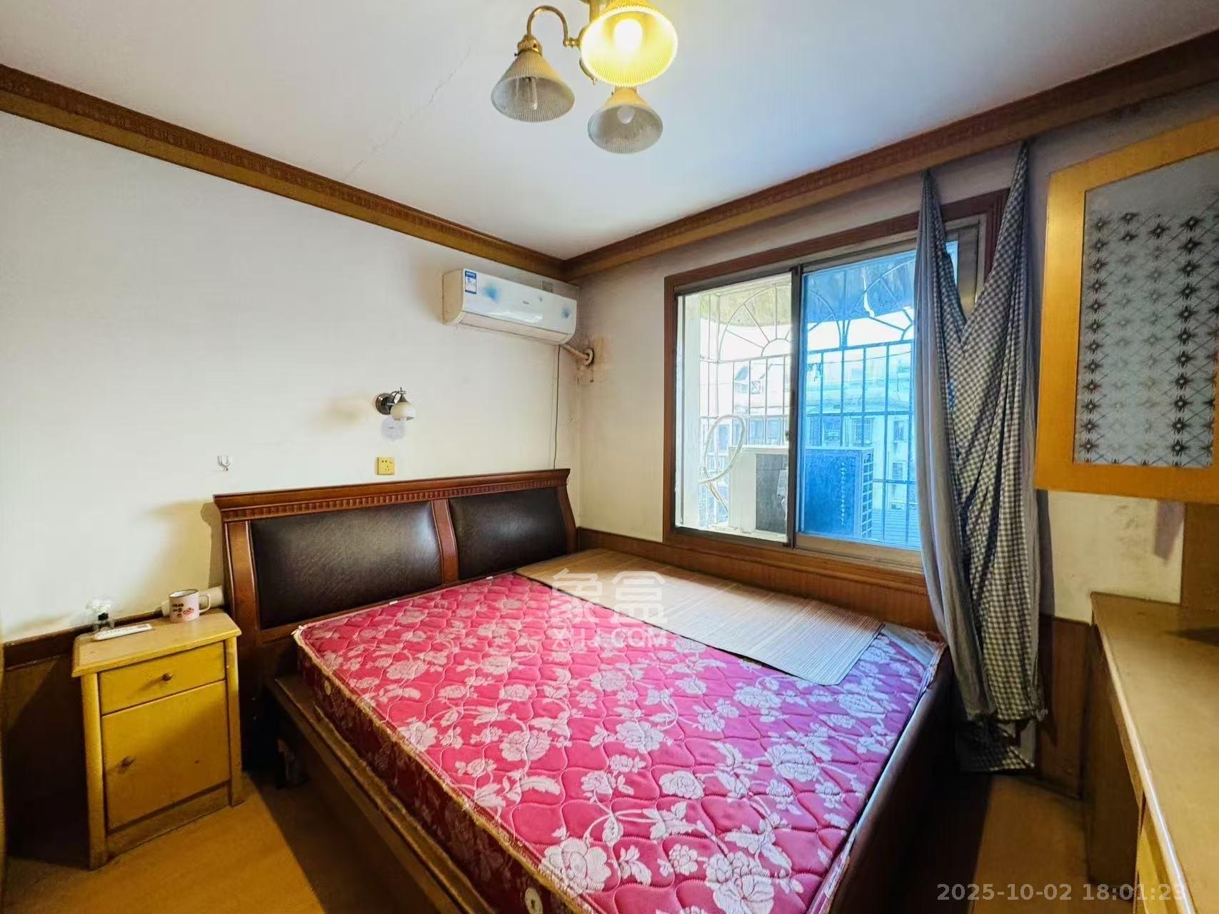 富康小区（富康花园）  2室2厅1卫    1200.0元/月室内图