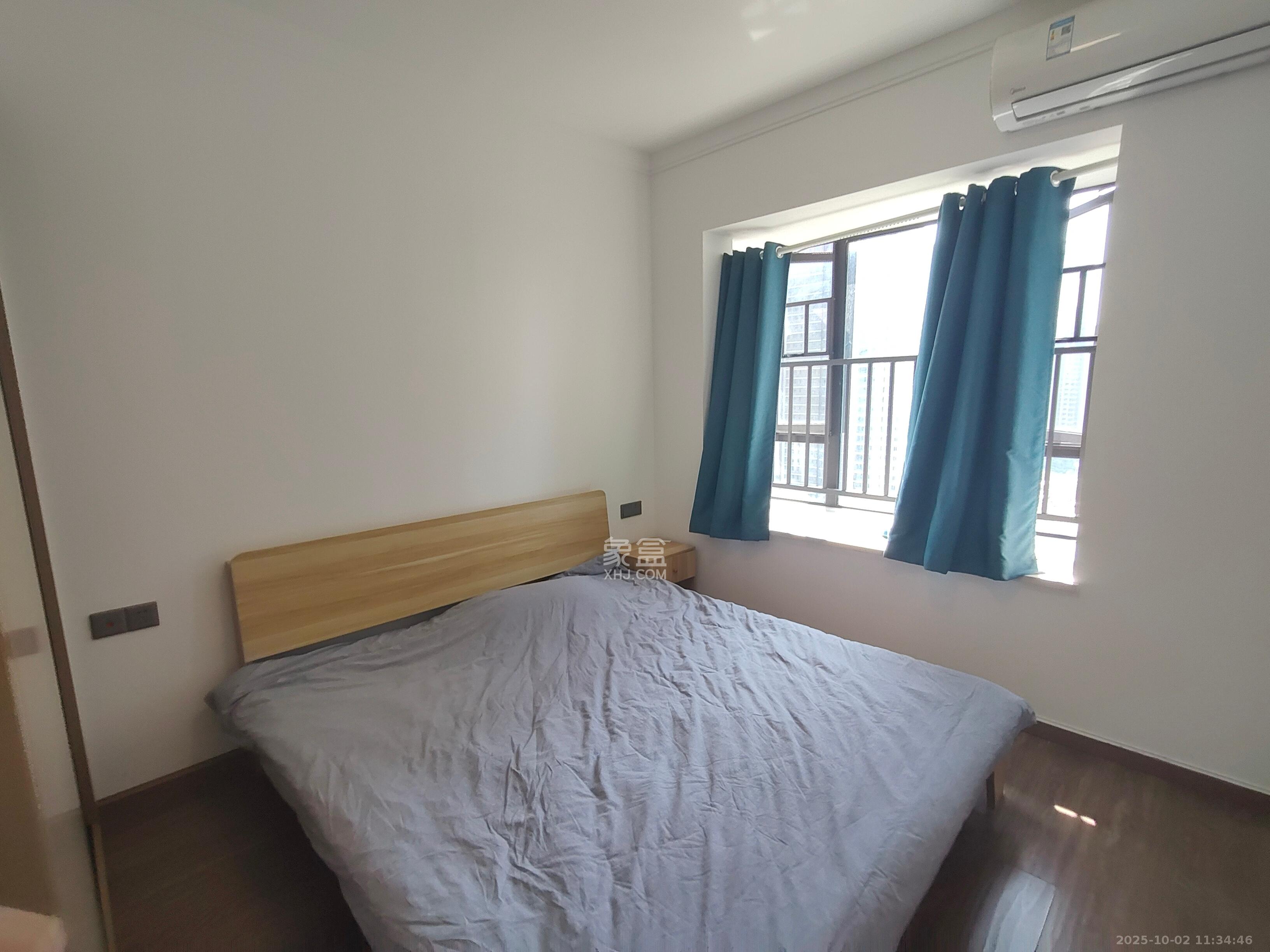 招商华发依云曦城 4室2厅2卫 2600.0元/月 招商华发依云曦城 4室2厅2卫 2600.0元/月室内图