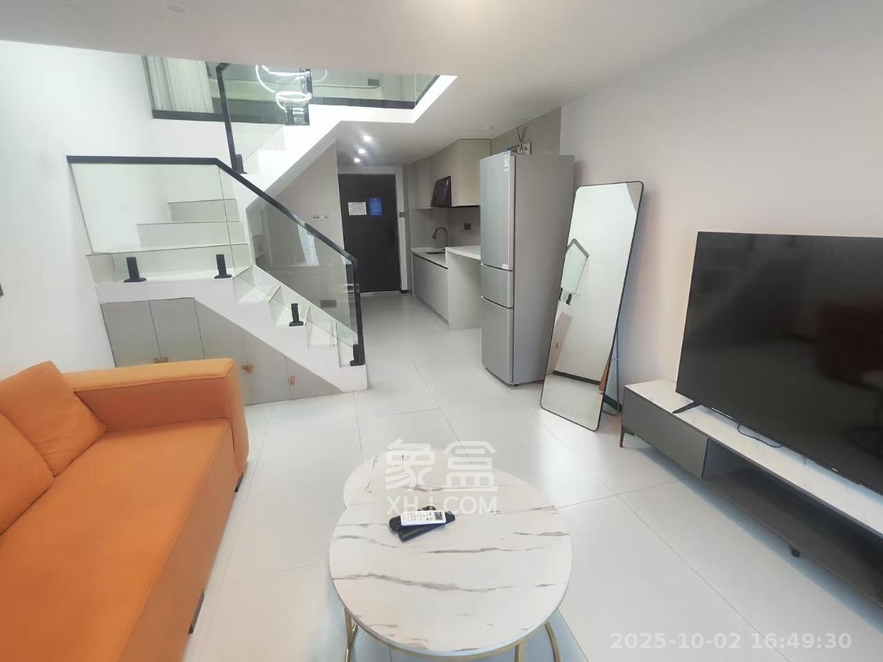 佳兆业云顶都汇  2室2厅1卫   1800.00元/月室内图1
