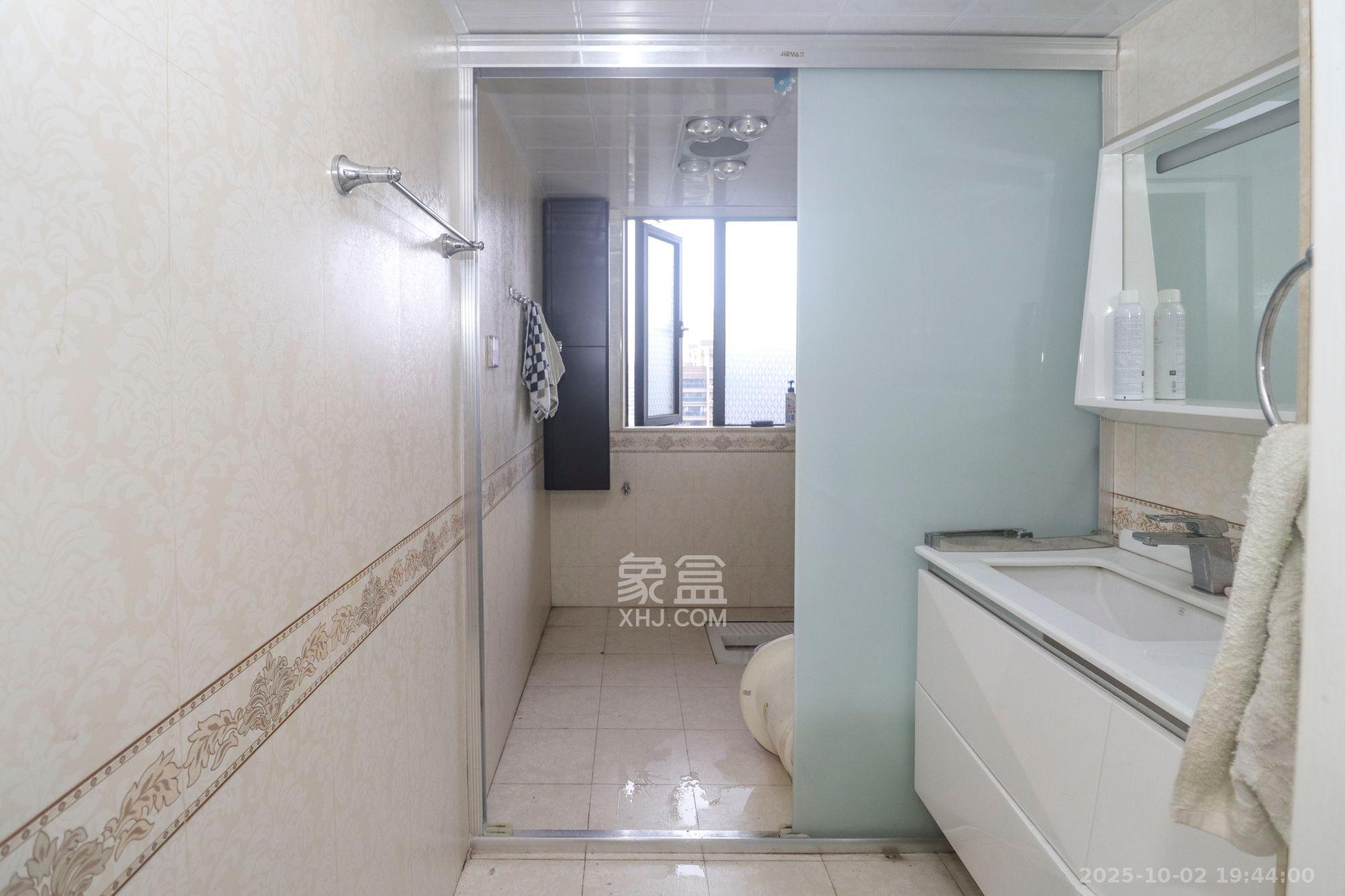 永祺西京 4室2厅1卫 3800.0元/月 永祺西京 4室2厅1卫 3800.0元/月室内图