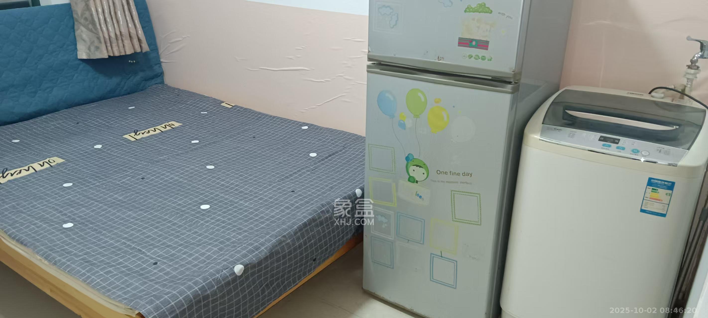 湖韵佳苑  1室1厅1卫    1000.0元/月室内图