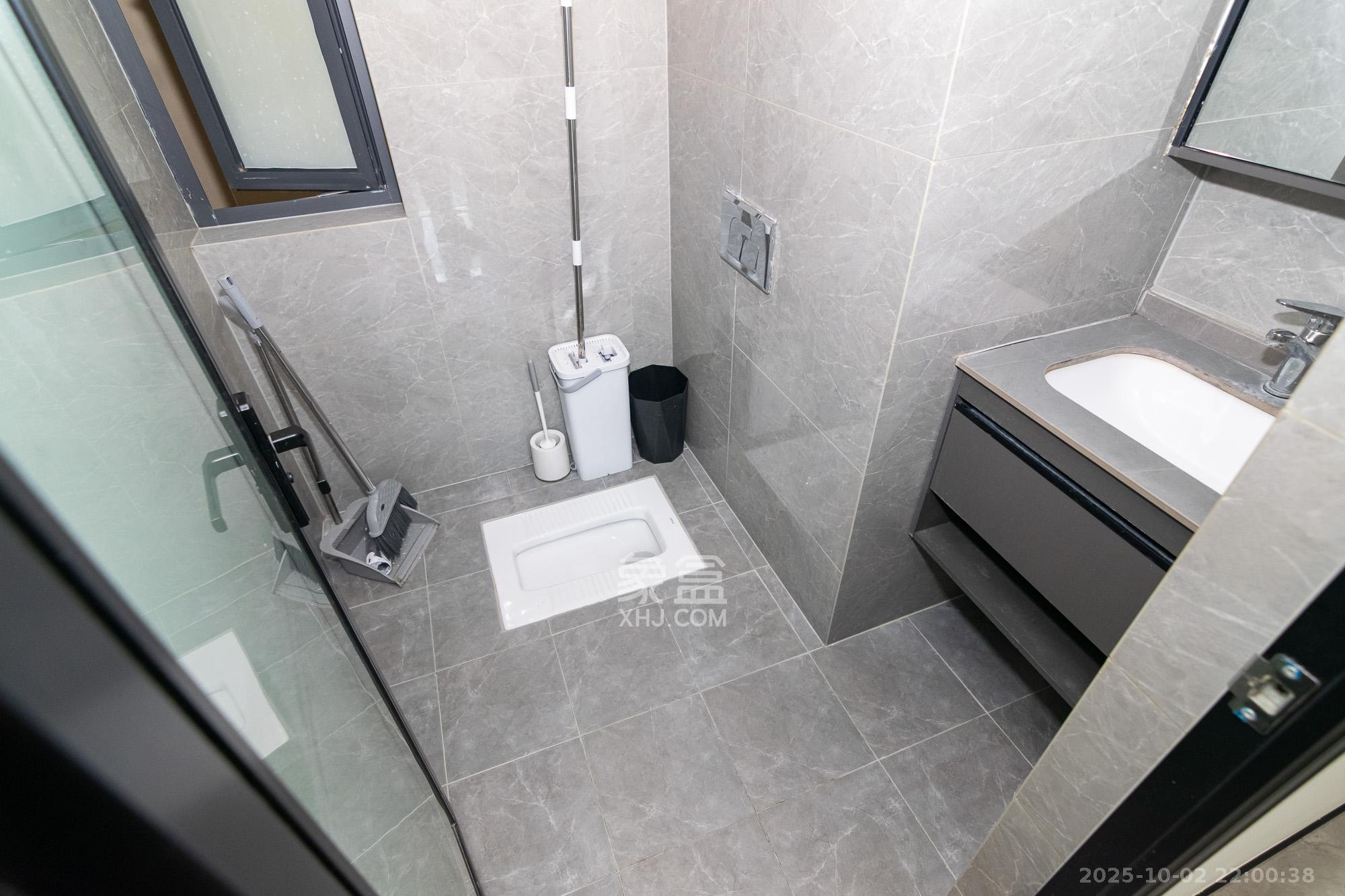 澳海望洲府 4室2厅2卫 69.8万 澳海望洲府 4室2厅2卫 69.8万卫生间