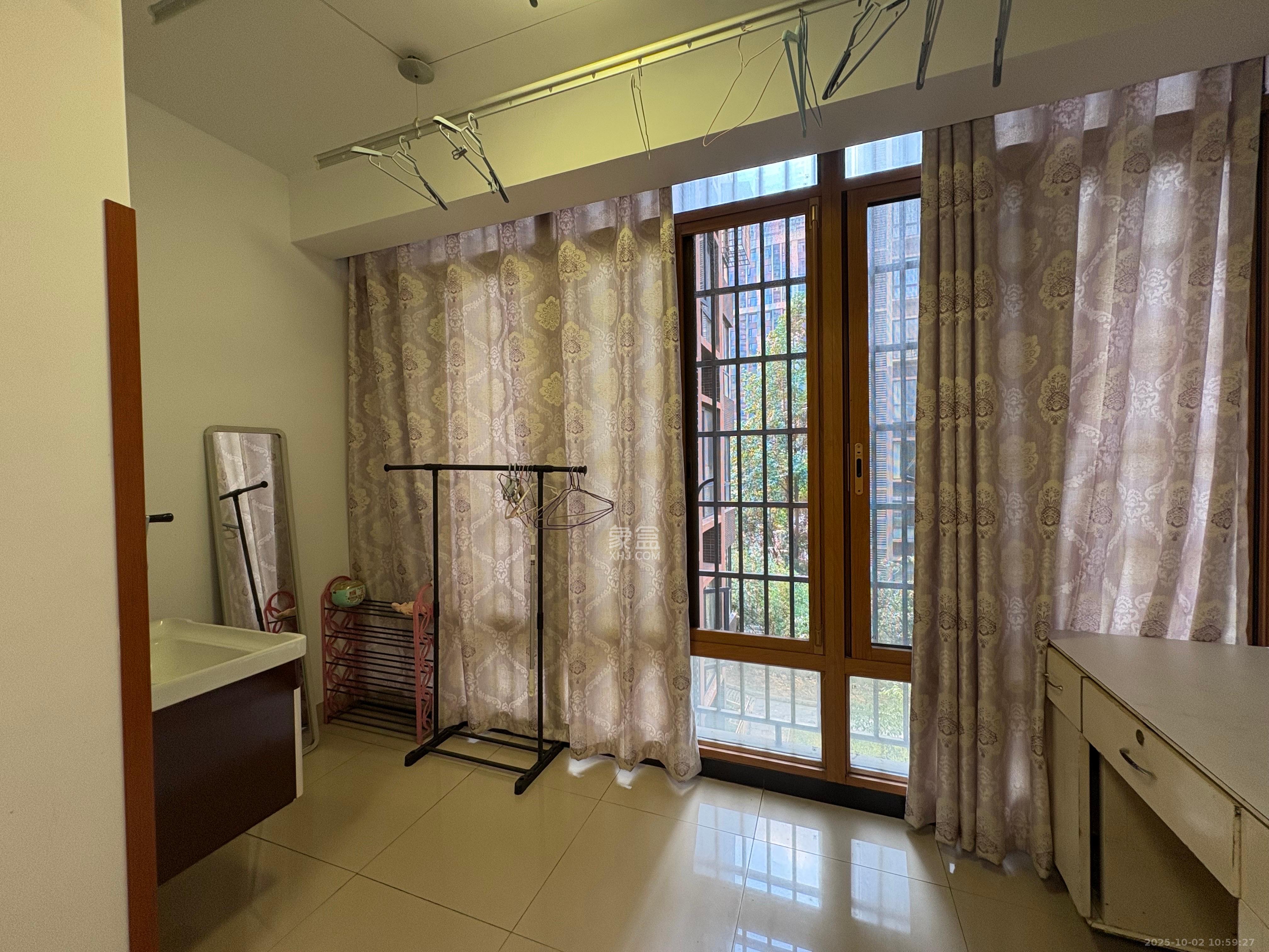 泊爱蓝湾 2室1厅2卫 800.0元/月 泊爱蓝湾 2室1厅2卫 800.0元/月室内图