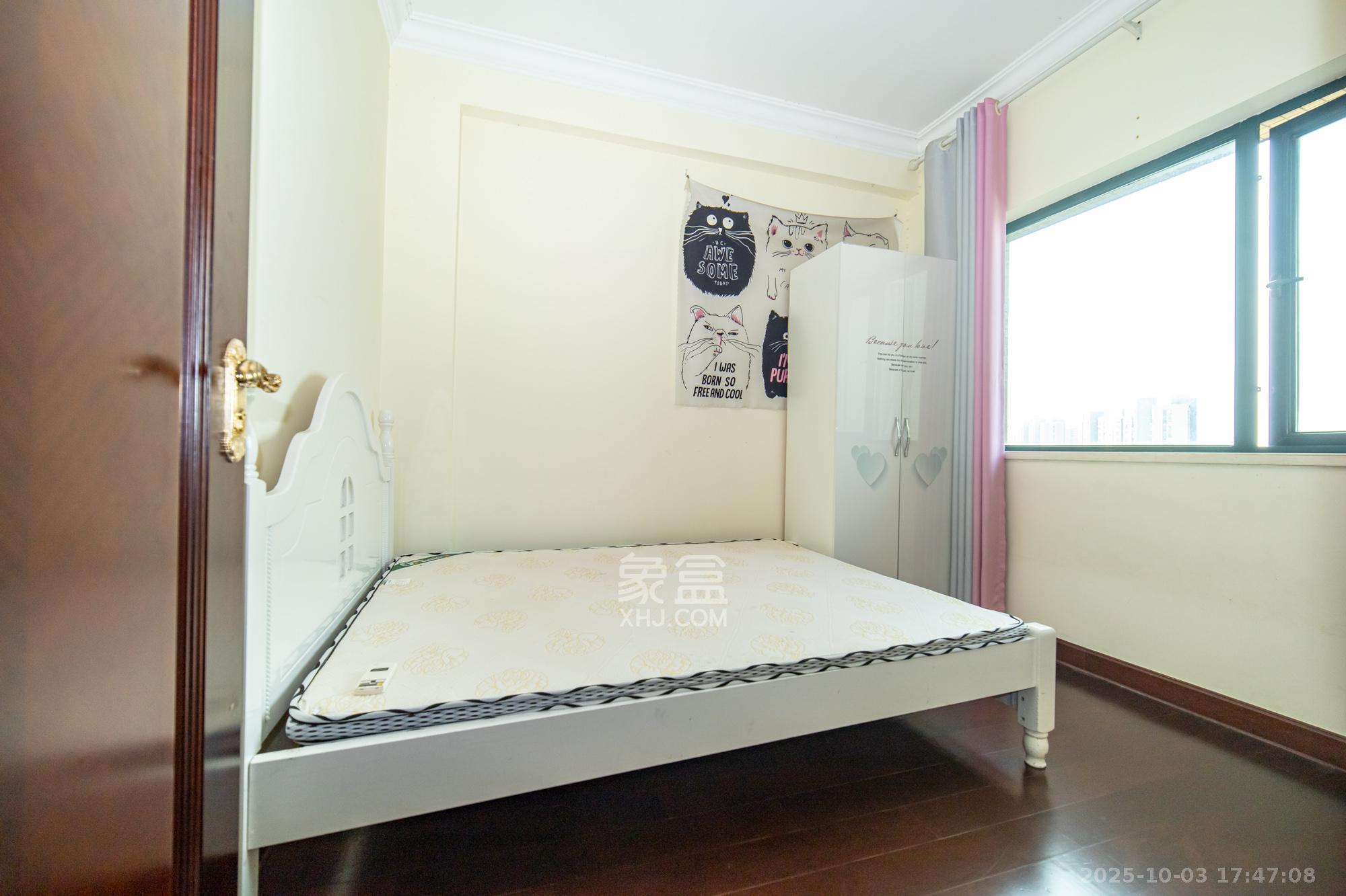 恒大雅苑  3室1厅1卫    105.0万卧室