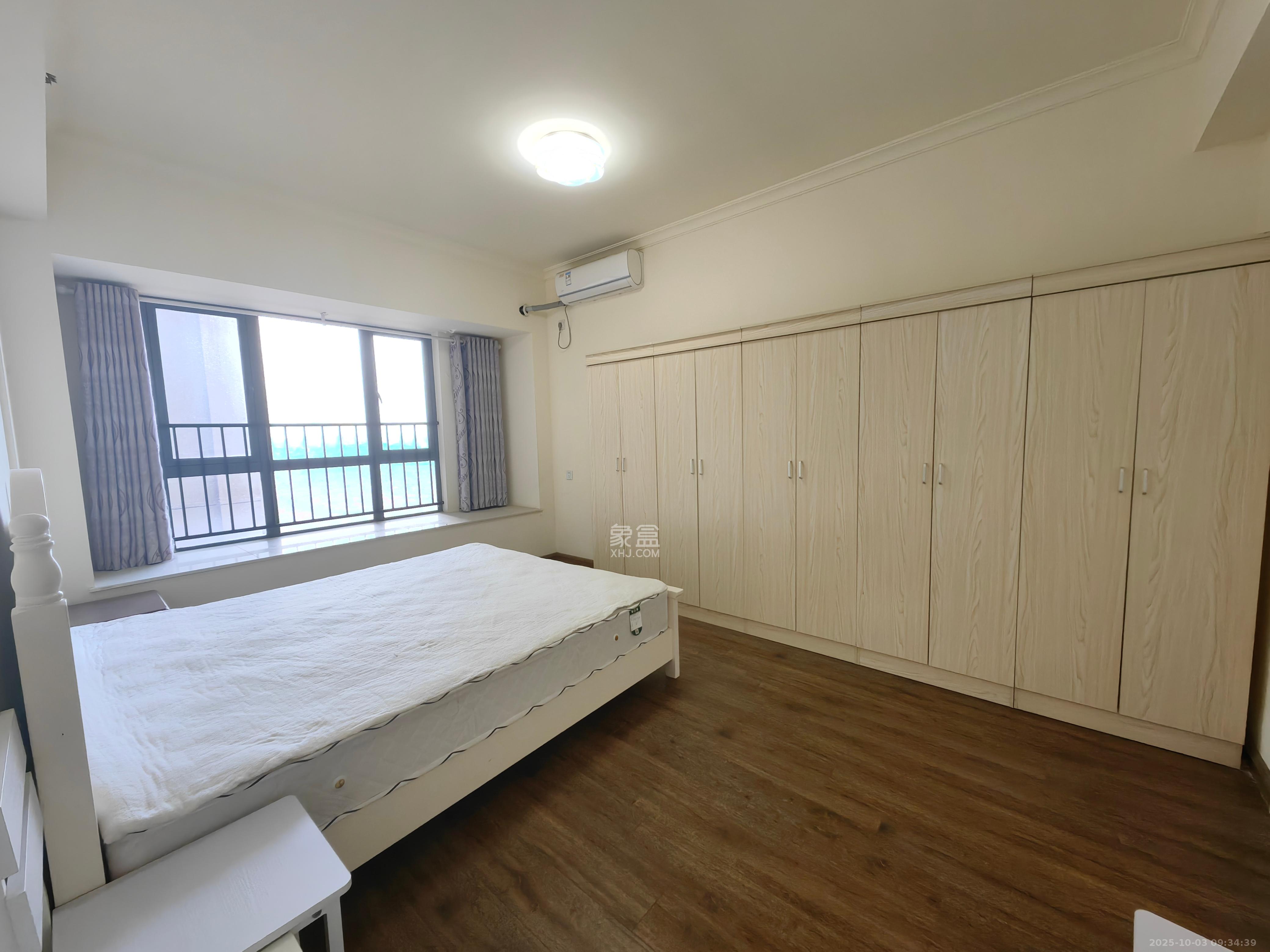 碧桂园威尼斯城 4室2厅2卫 3500.0元/月 碧桂园威尼斯城 4室2厅2卫 3500.0元/月室内图