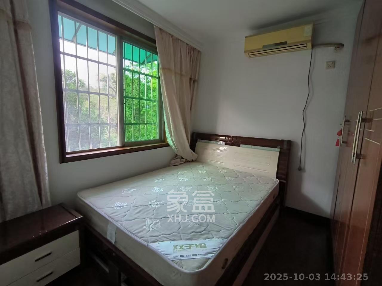 好家园  3室2厅1卫   1800.00元/月室内图