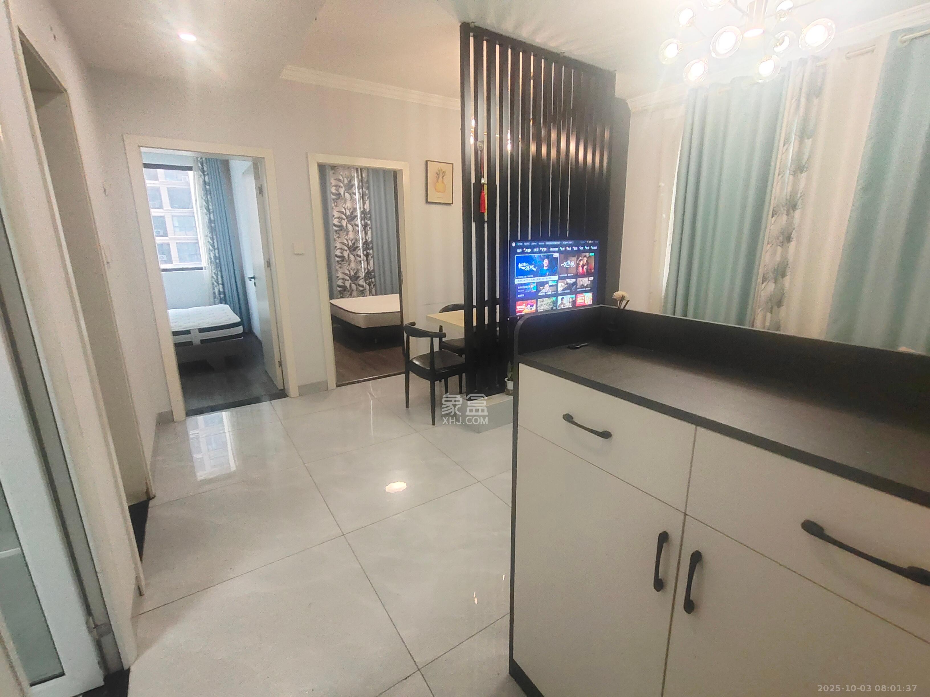 融创融公馆（融创臻苑）  2室2厅1卫    2300.0元/月室内图